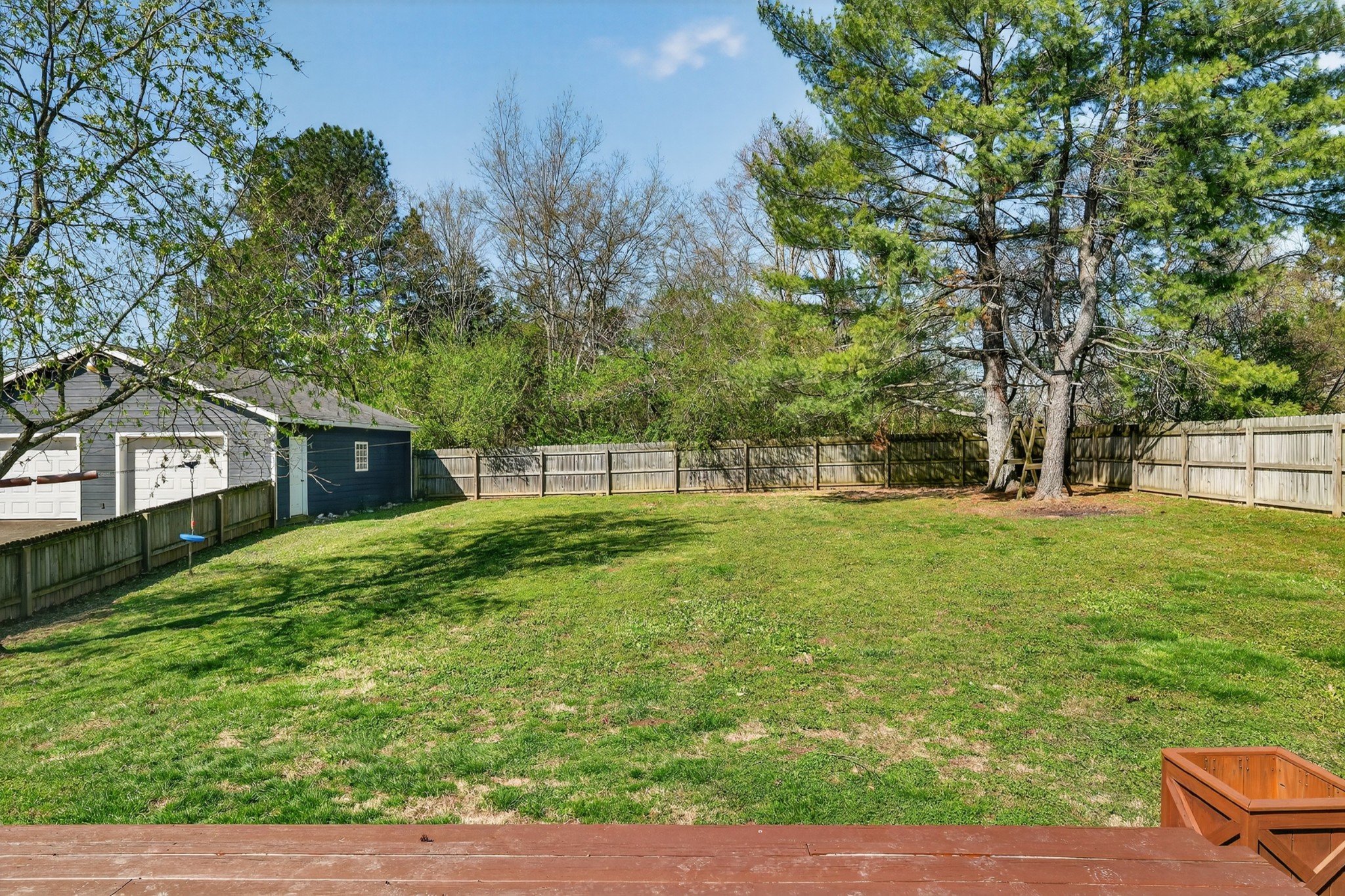 105 Simmons Cir