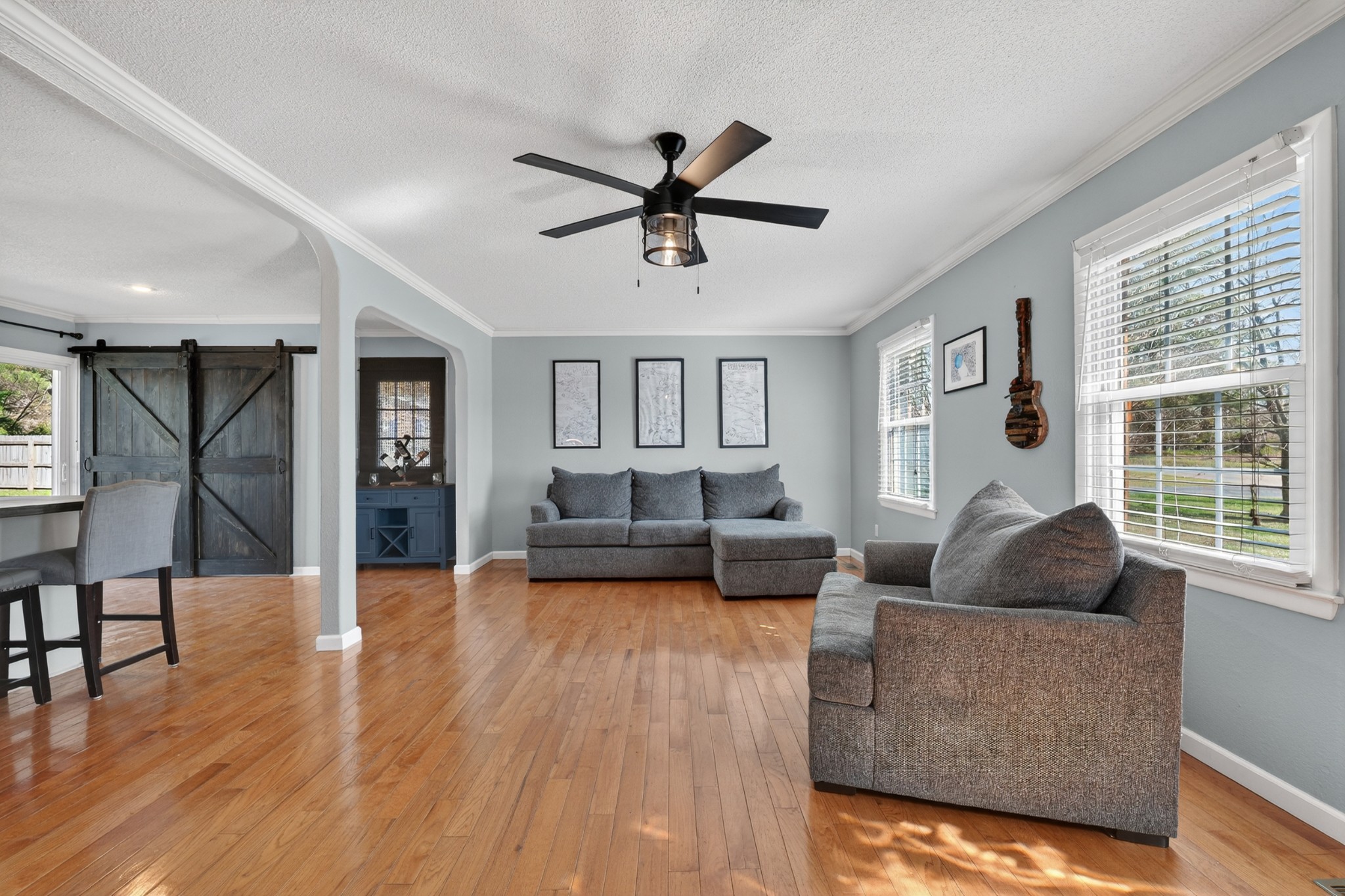 105 Simmons Cir