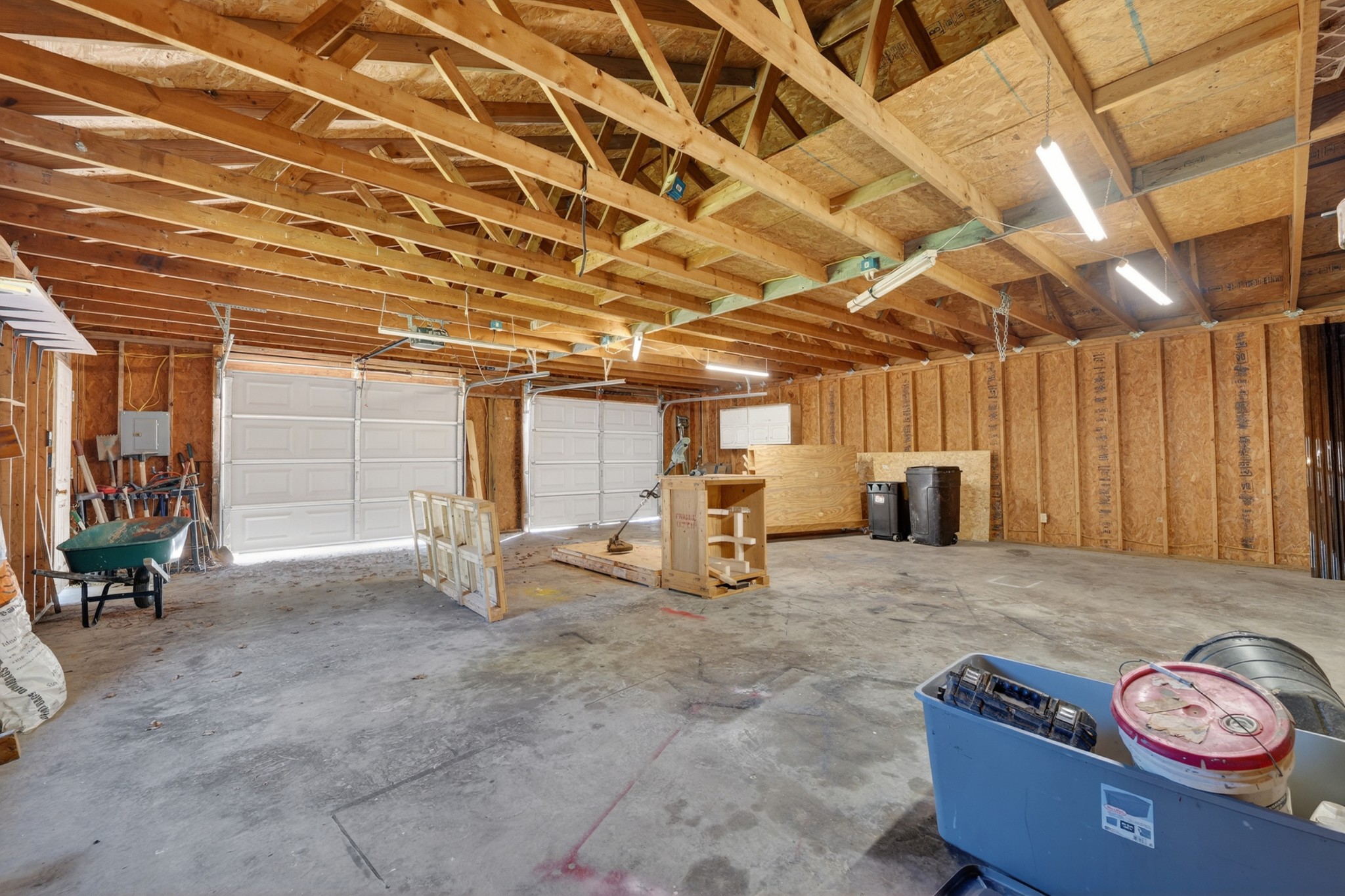 105 Simmons Cir