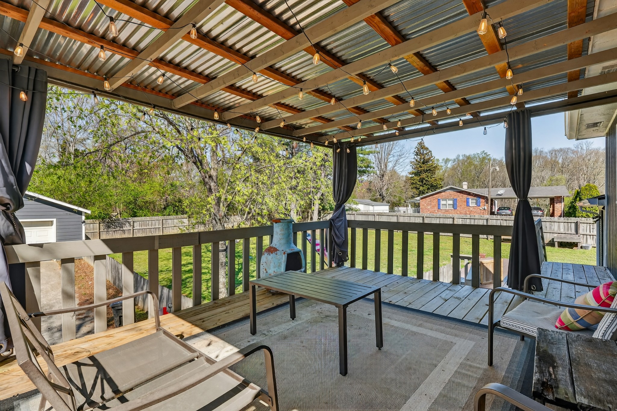 105 Simmons Cir