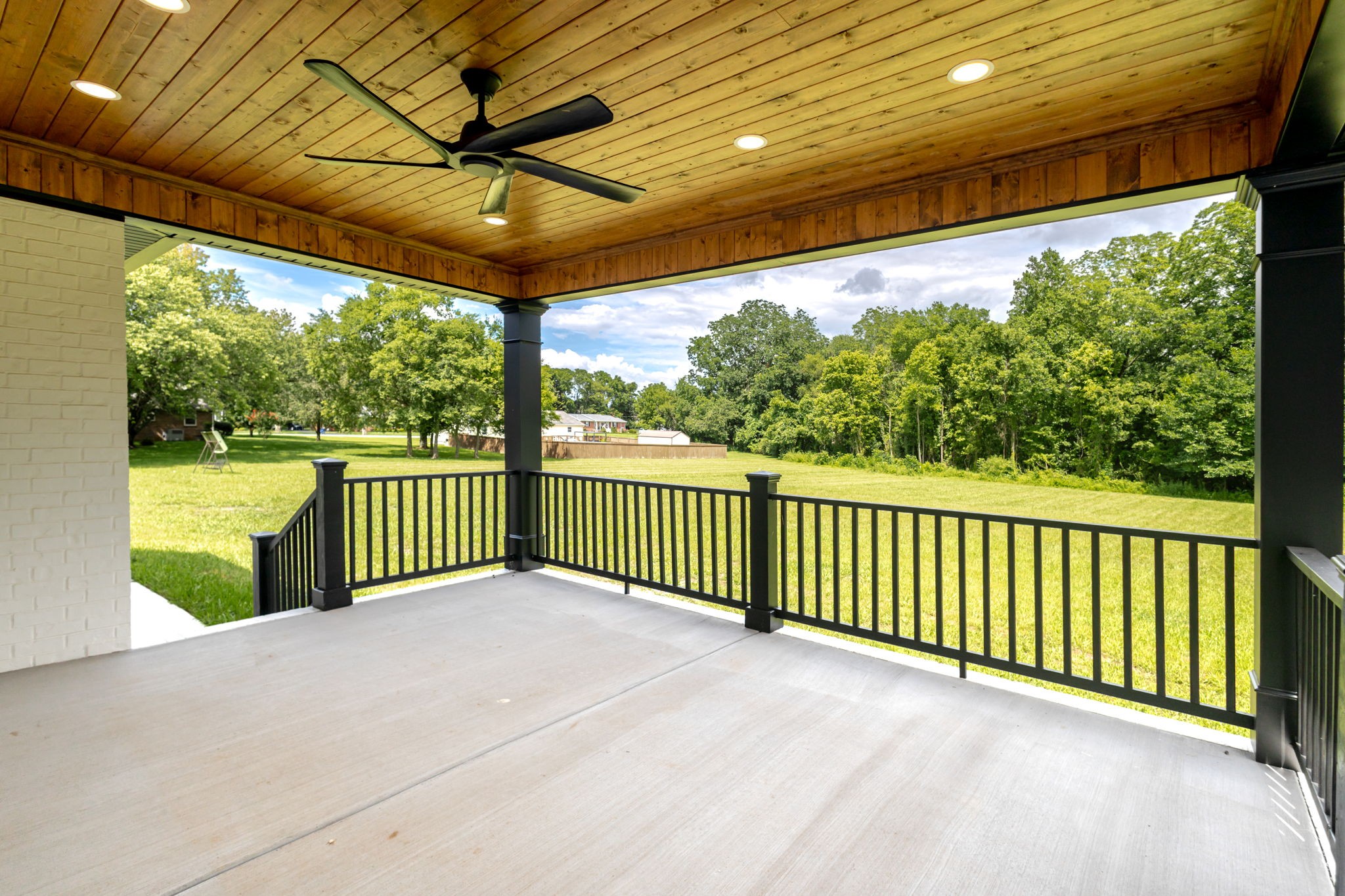 112 Jennings Lane