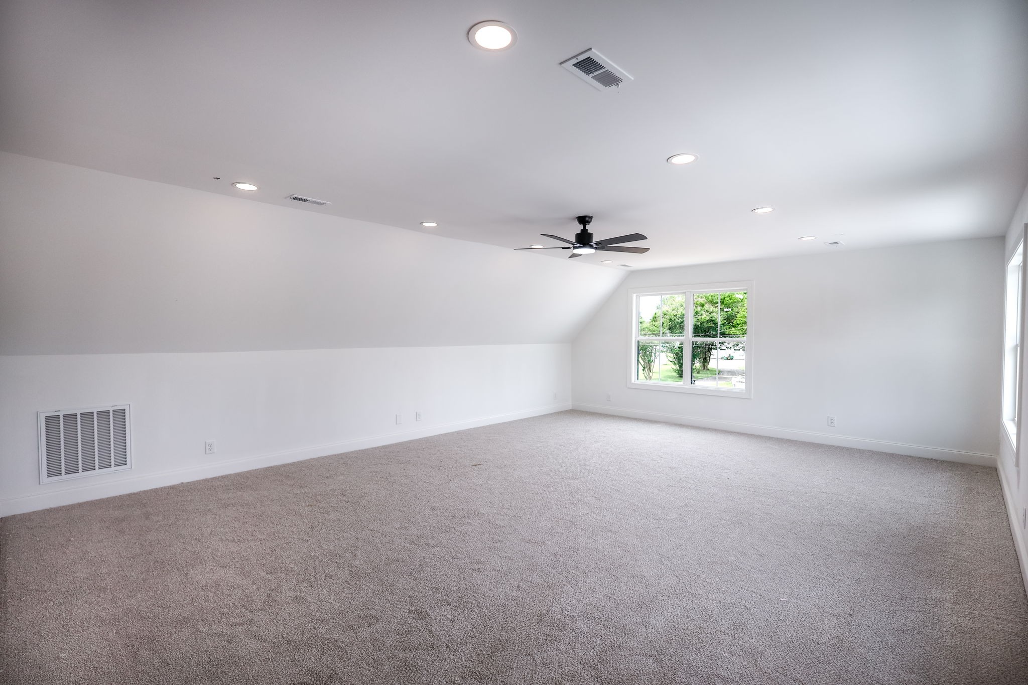 112 Jennings Lane