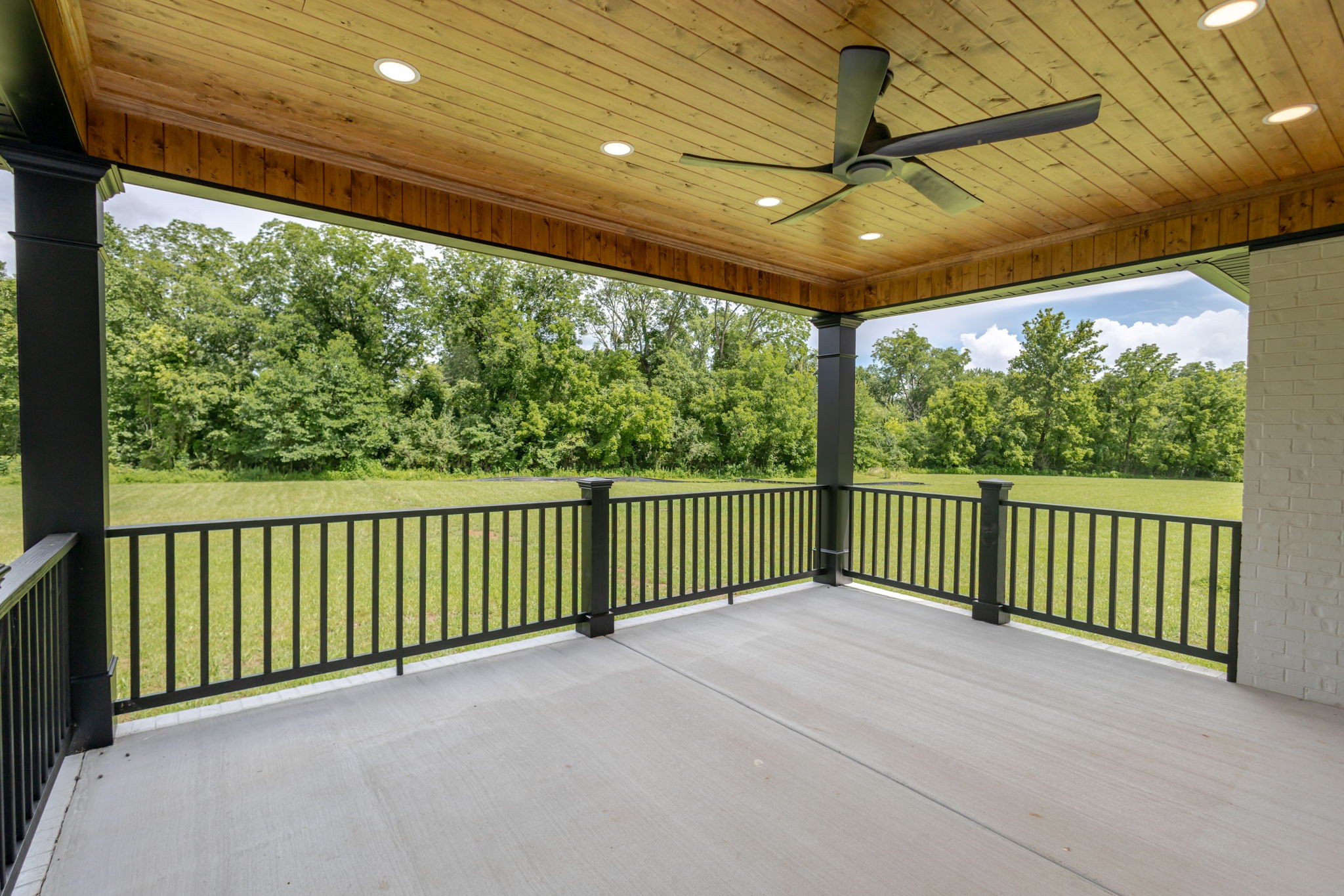 112 Jennings Lane