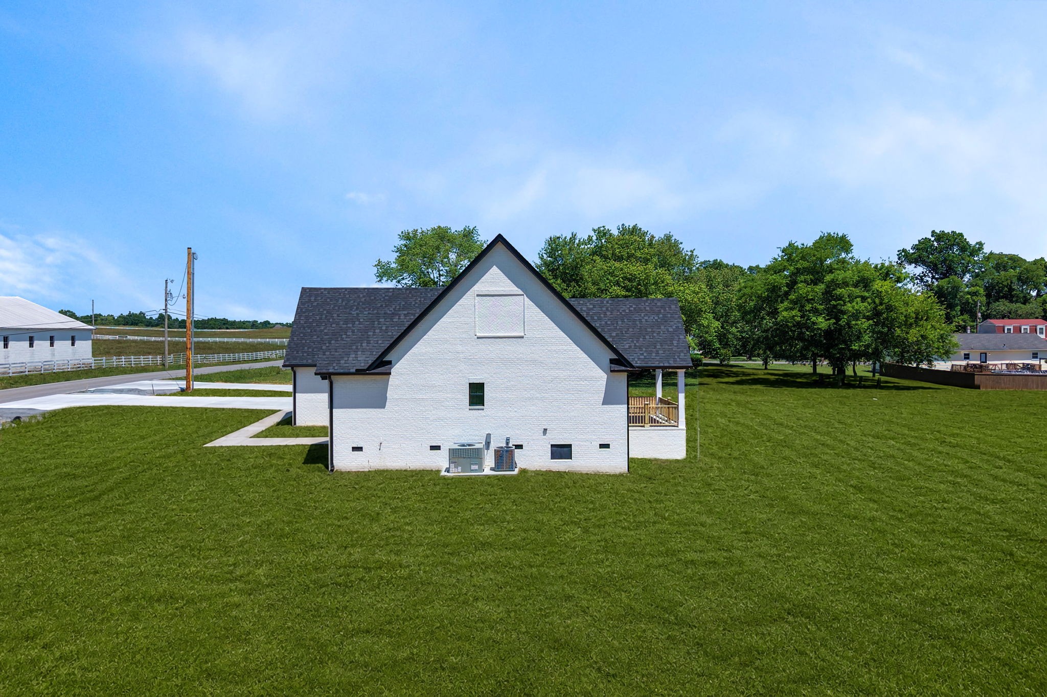 112 Jennings Lane