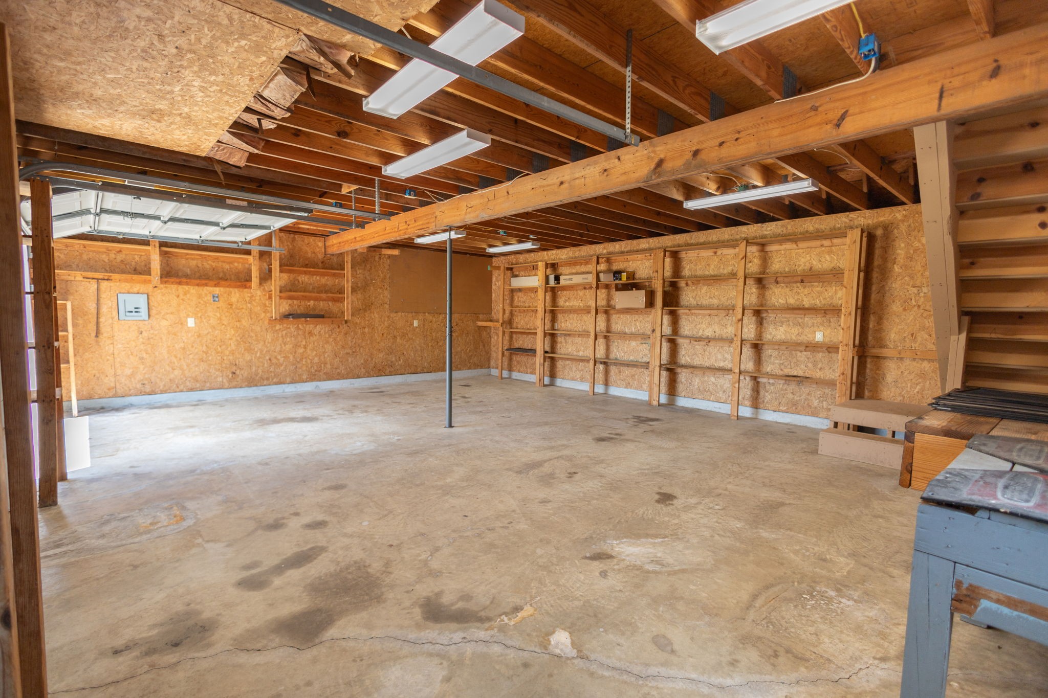 2932 Midland Rd