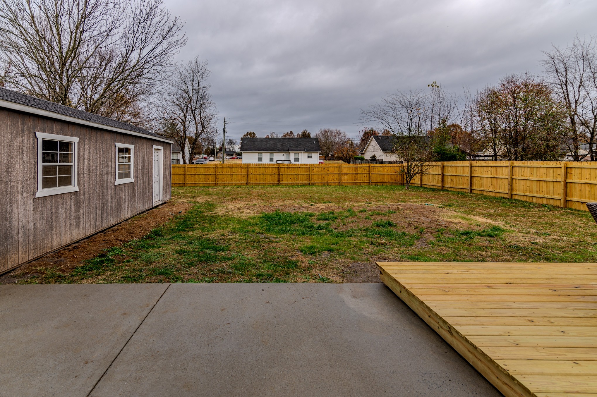 2403 Willow Dr