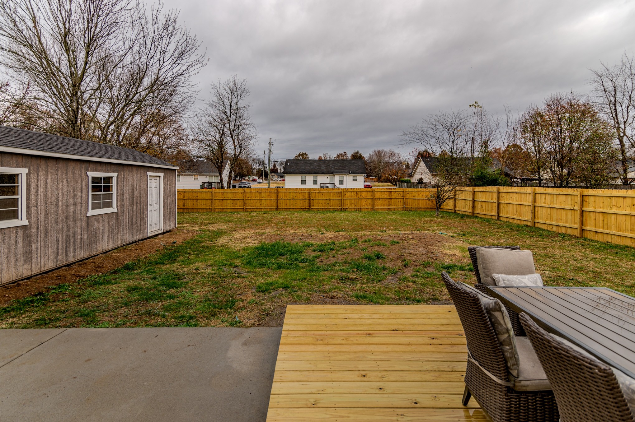 2403 Willow Dr