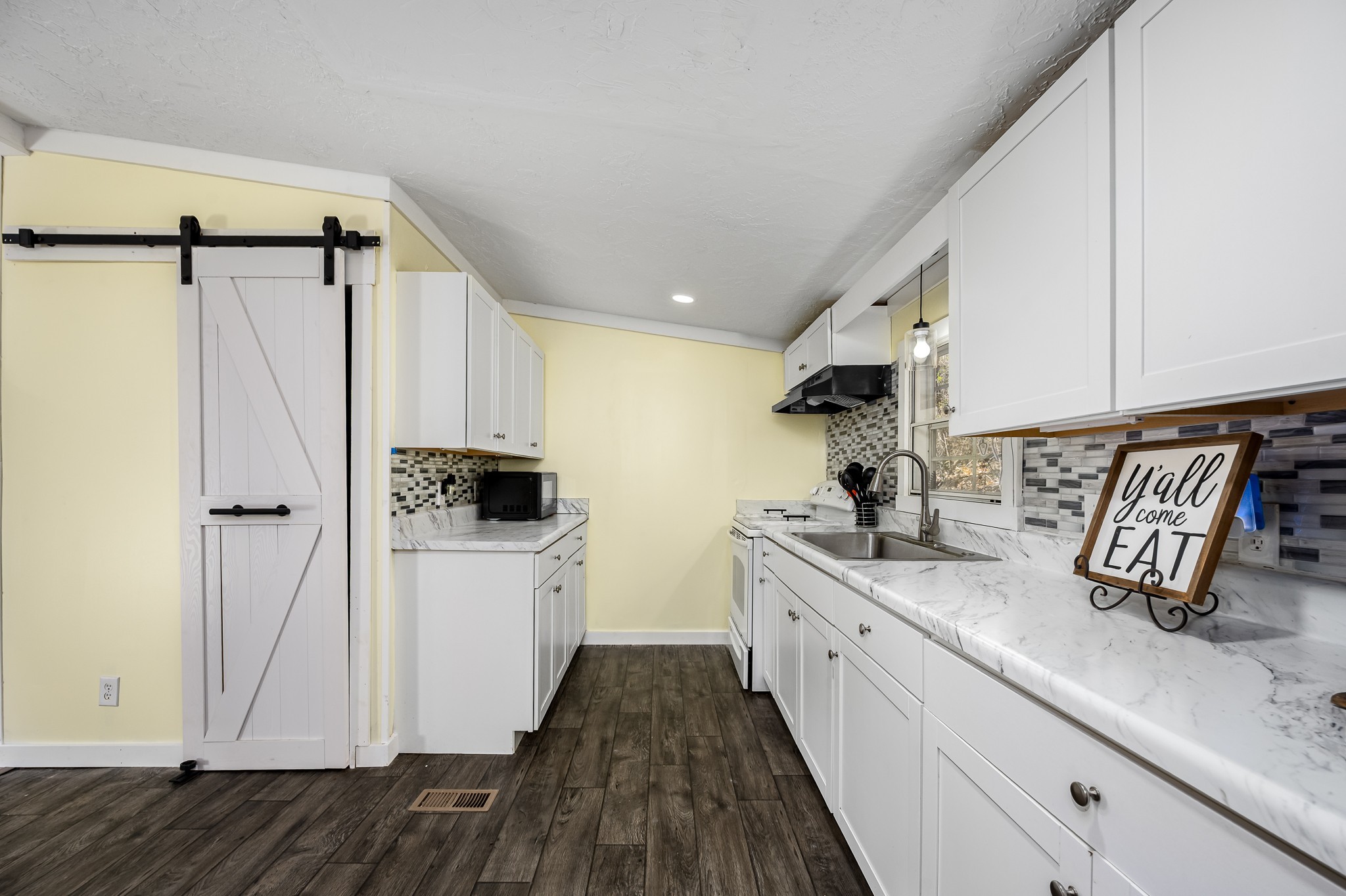 291 Joe Hart Rd