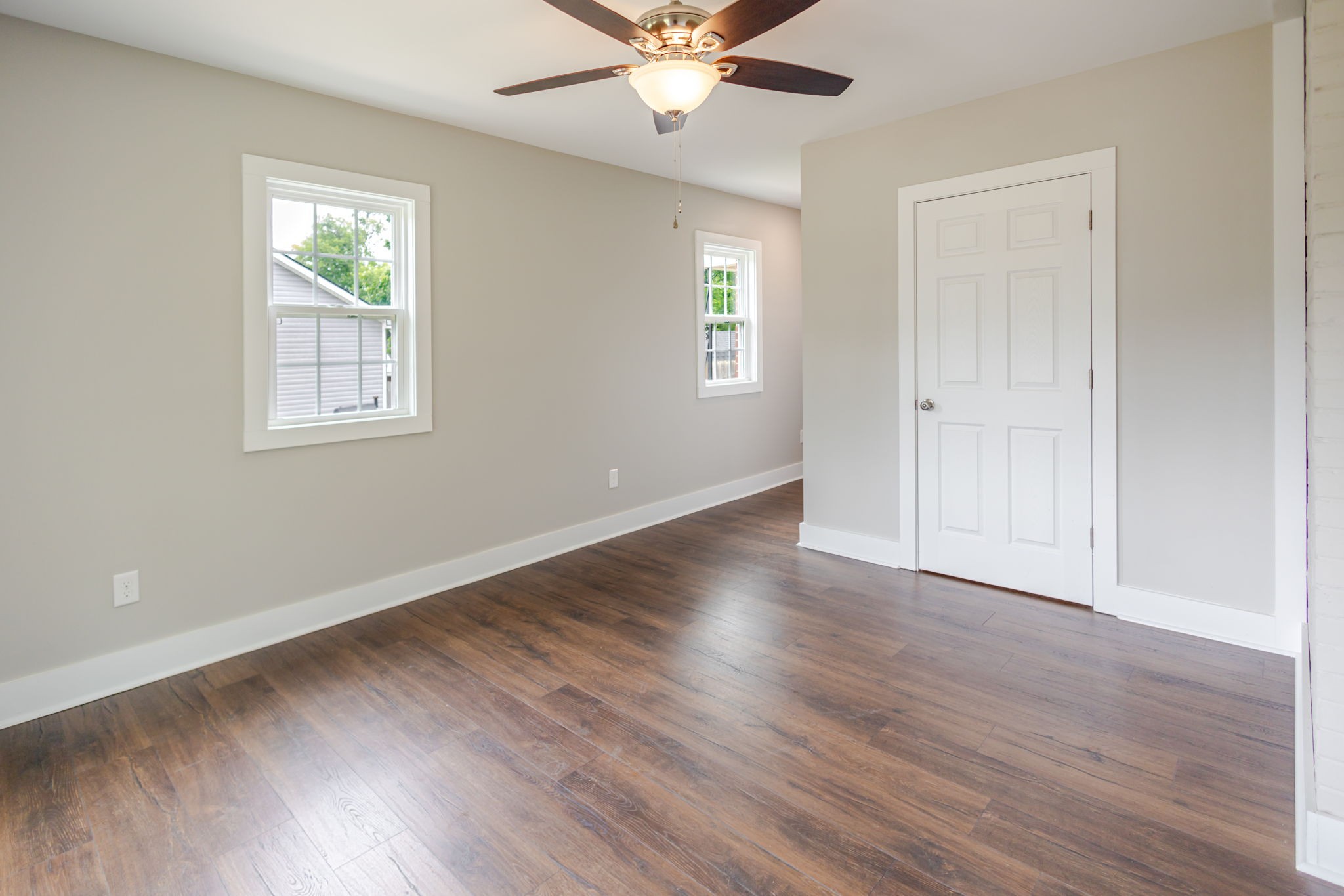 238 Elm Ave
