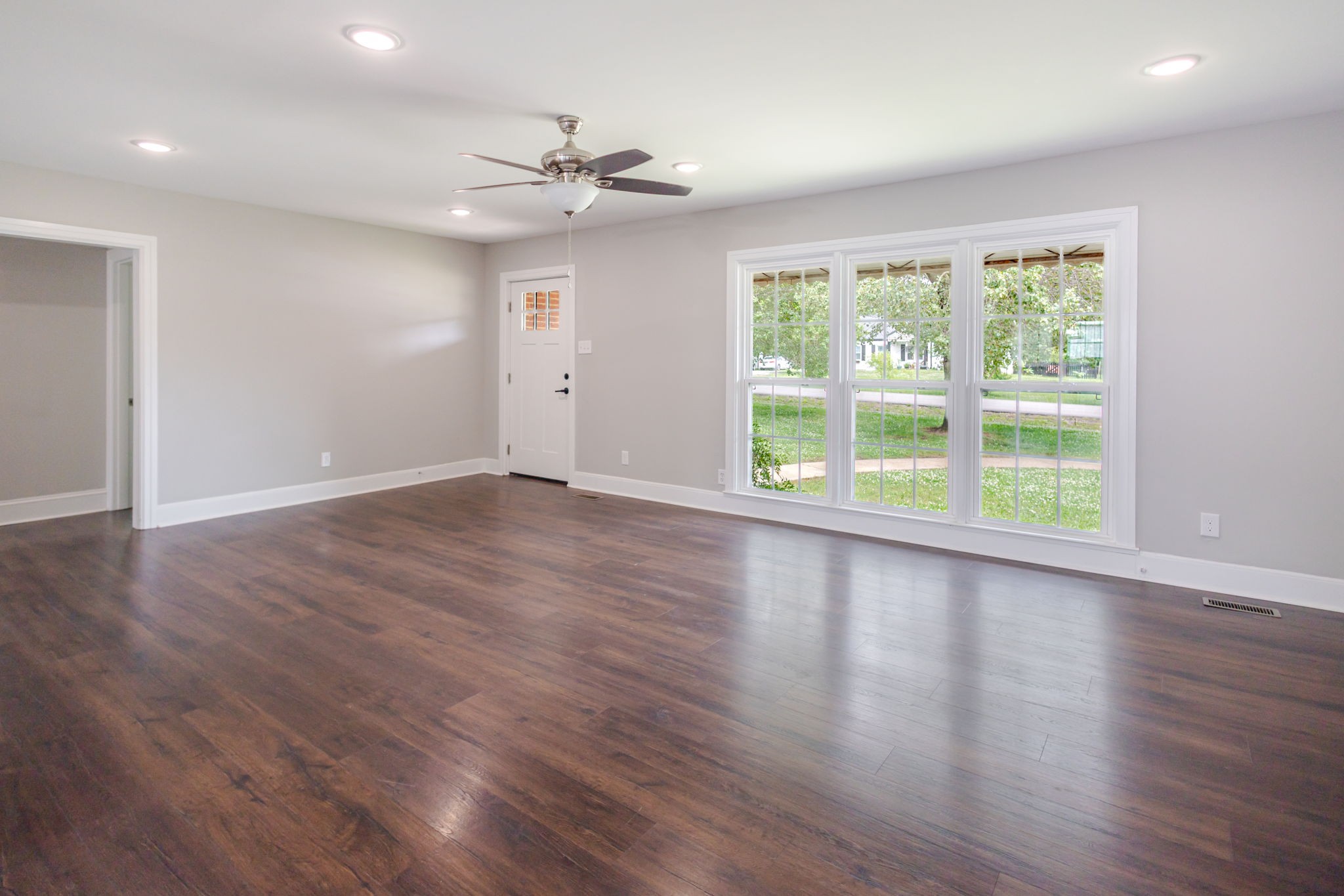238 Elm Ave