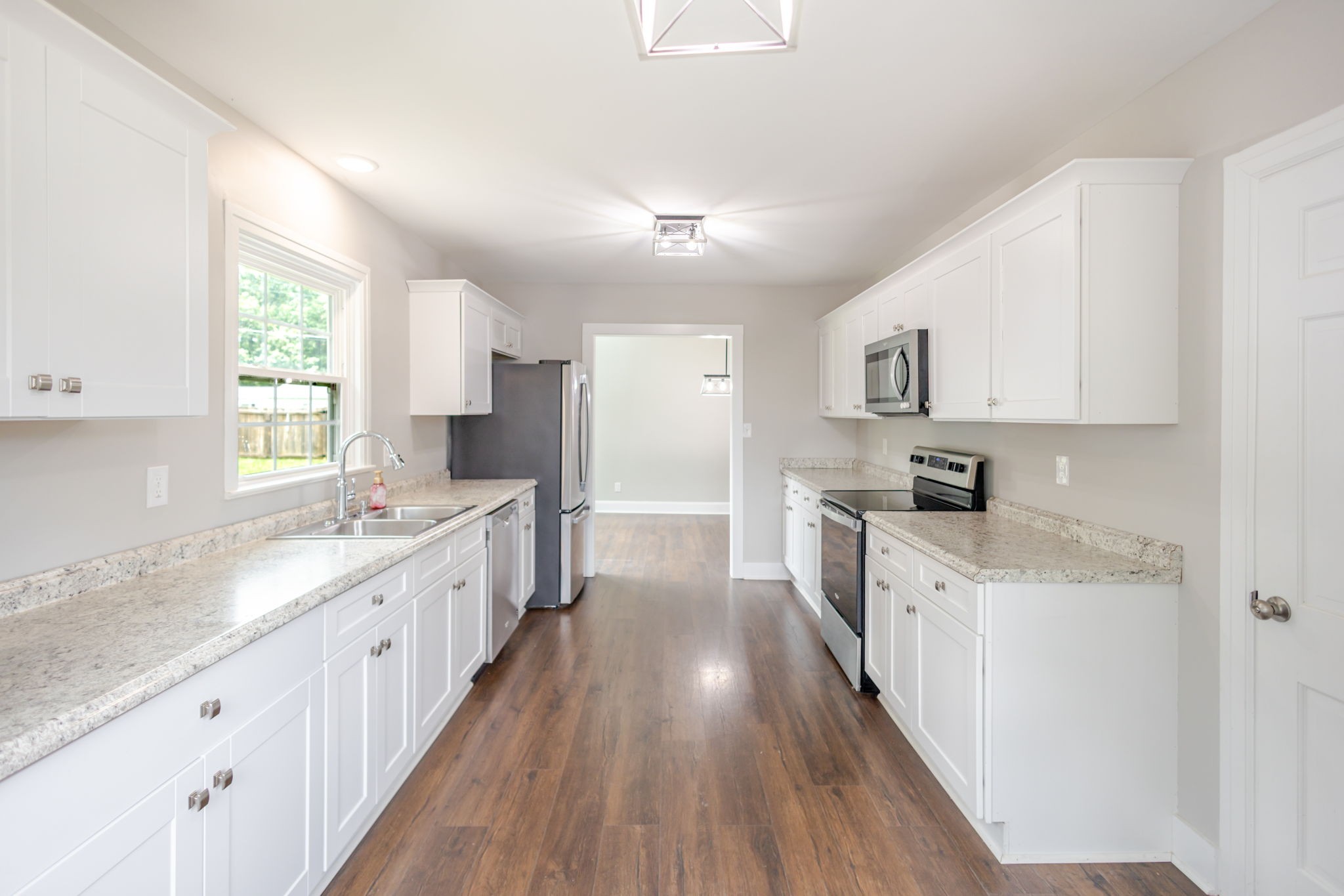 238 Elm Ave