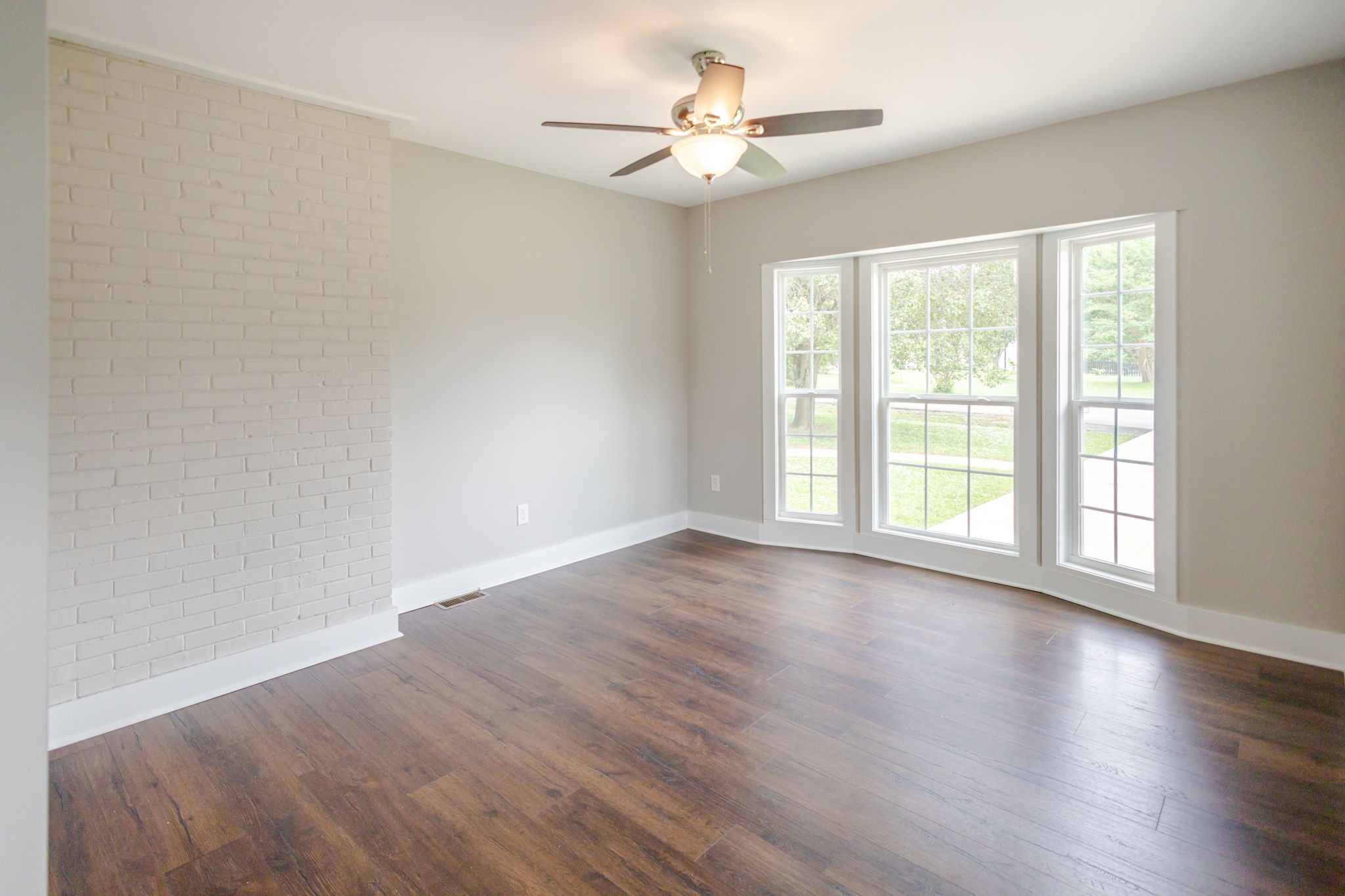 238 Elm Ave