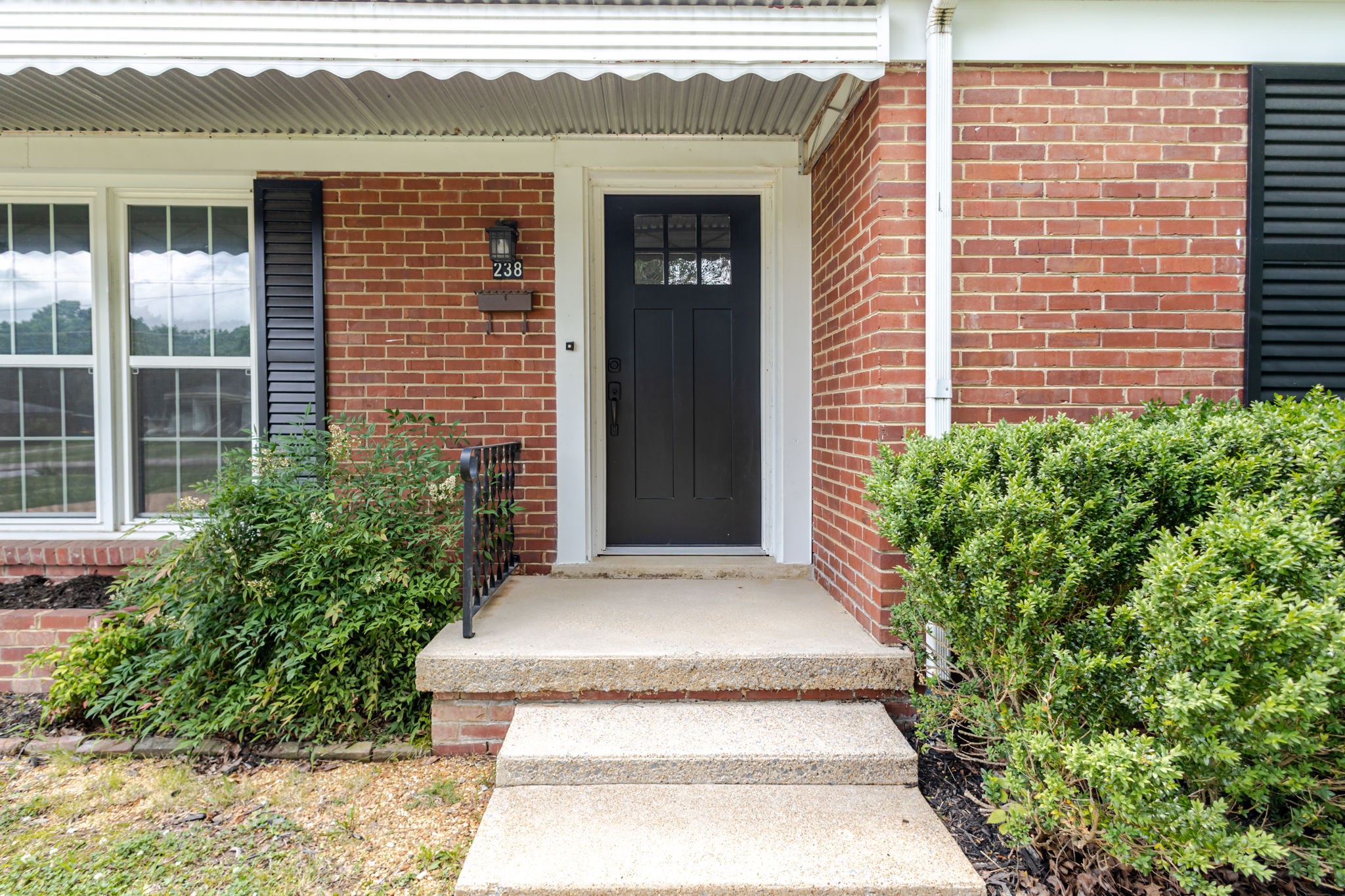 238 Elm Ave