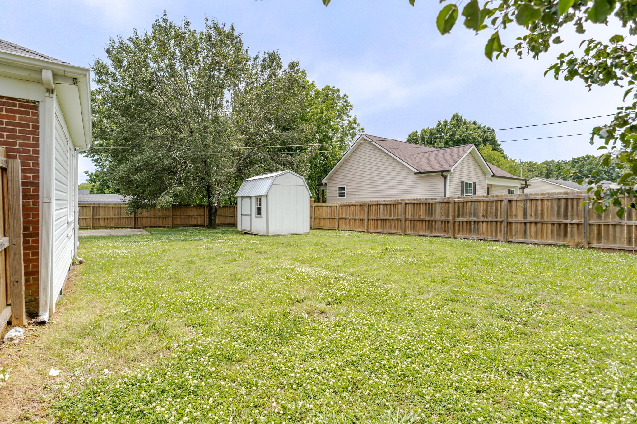 238 Elm Ave