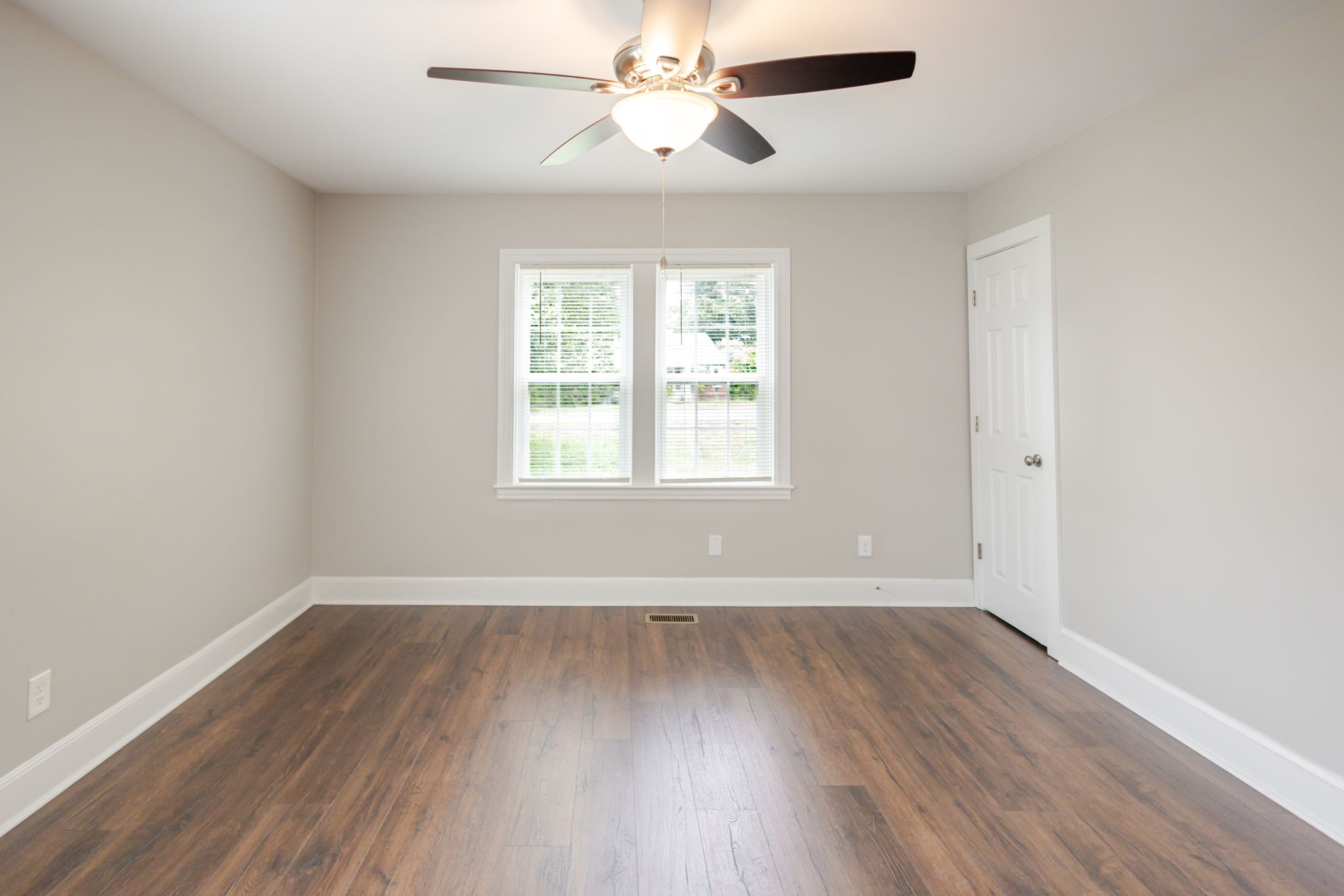 238 Elm Ave