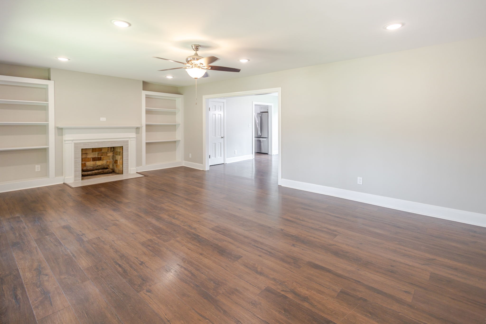 238 Elm Ave