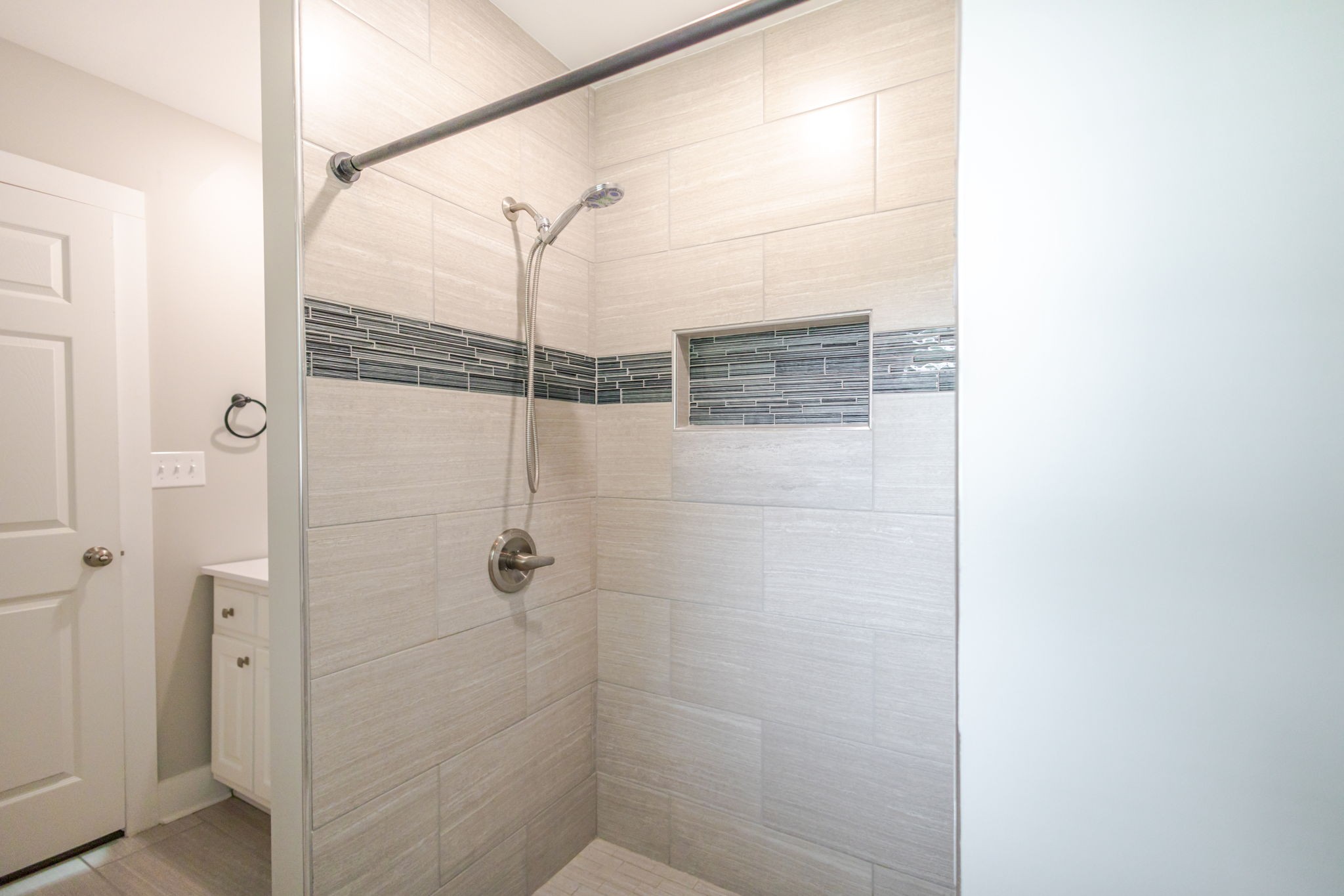 238 Elm Ave