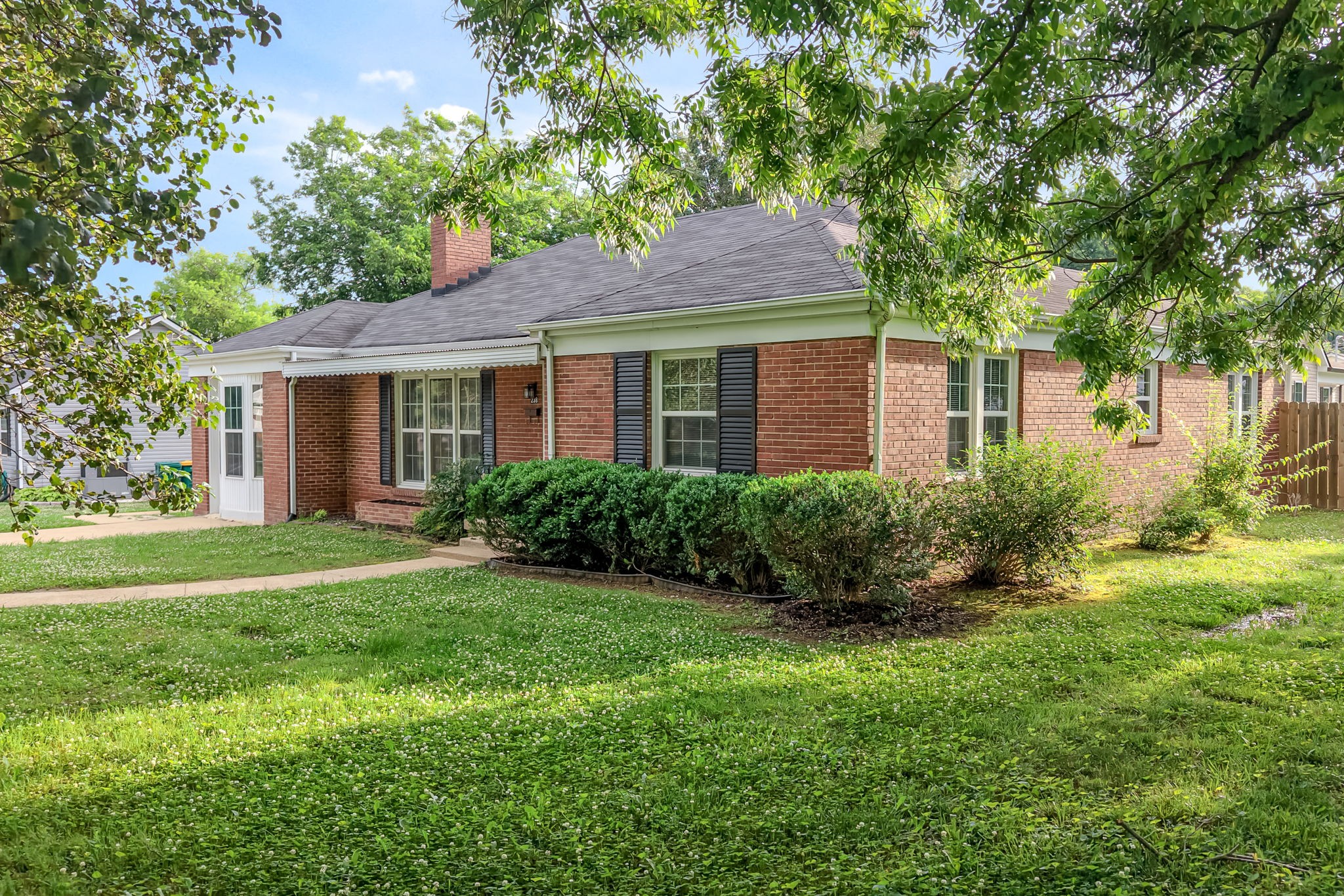 238 Elm Ave
