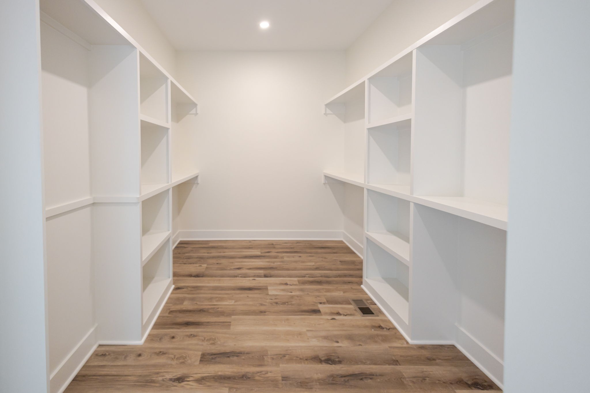 3377 Midland Road