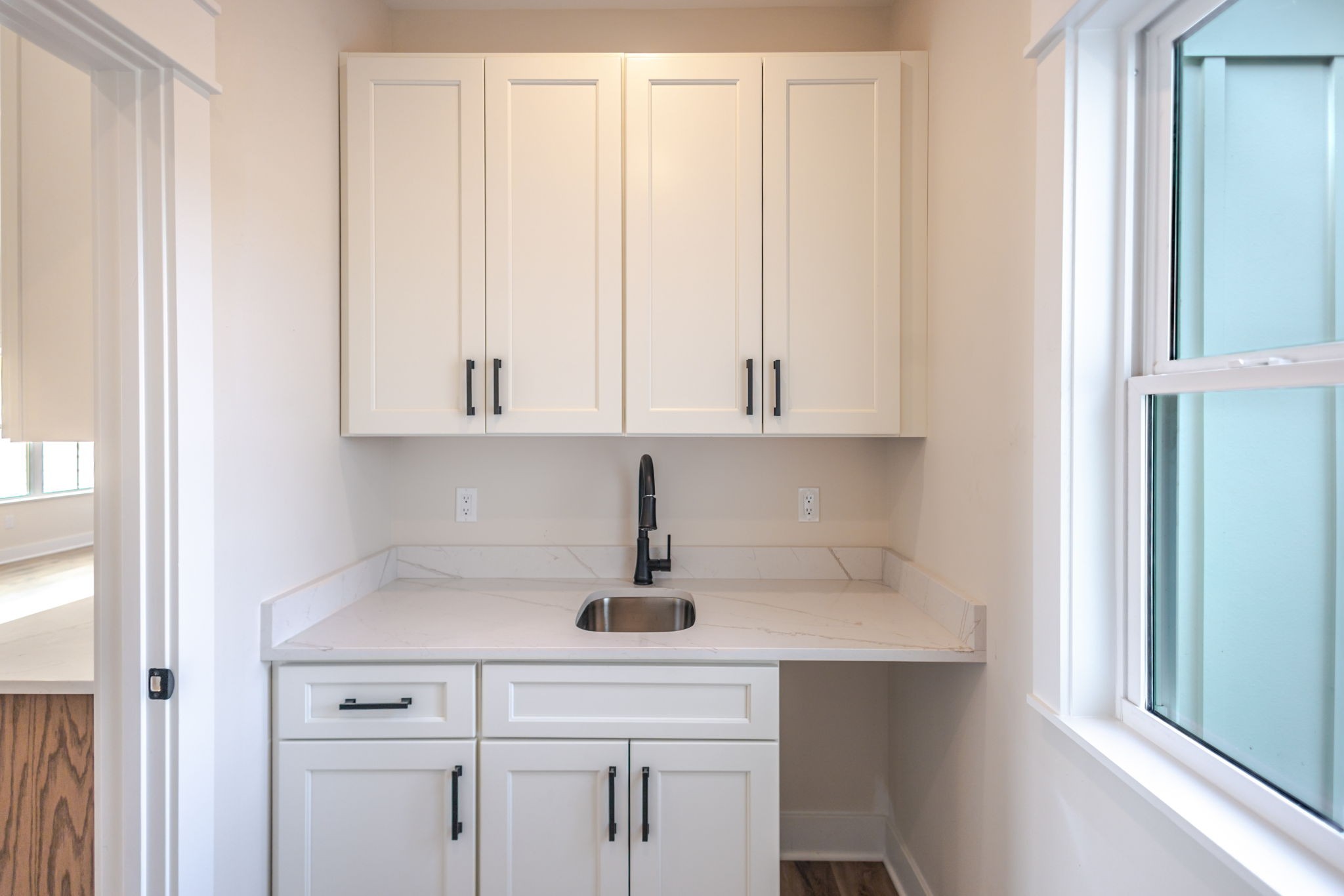 3377 Midland Road