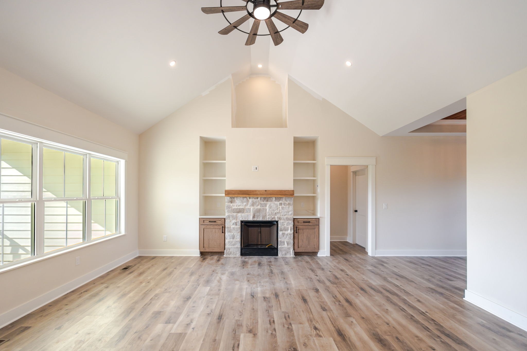 3377 Midland Road