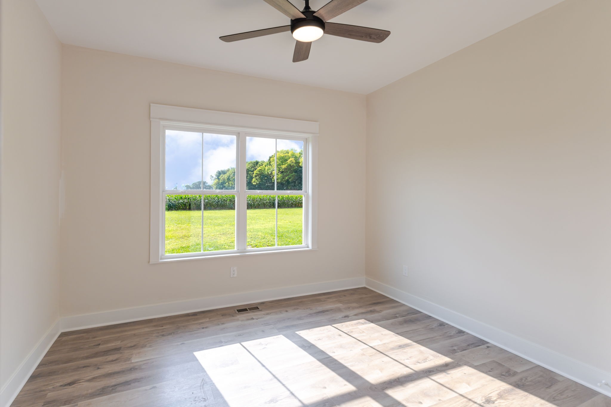 3377 Midland Road