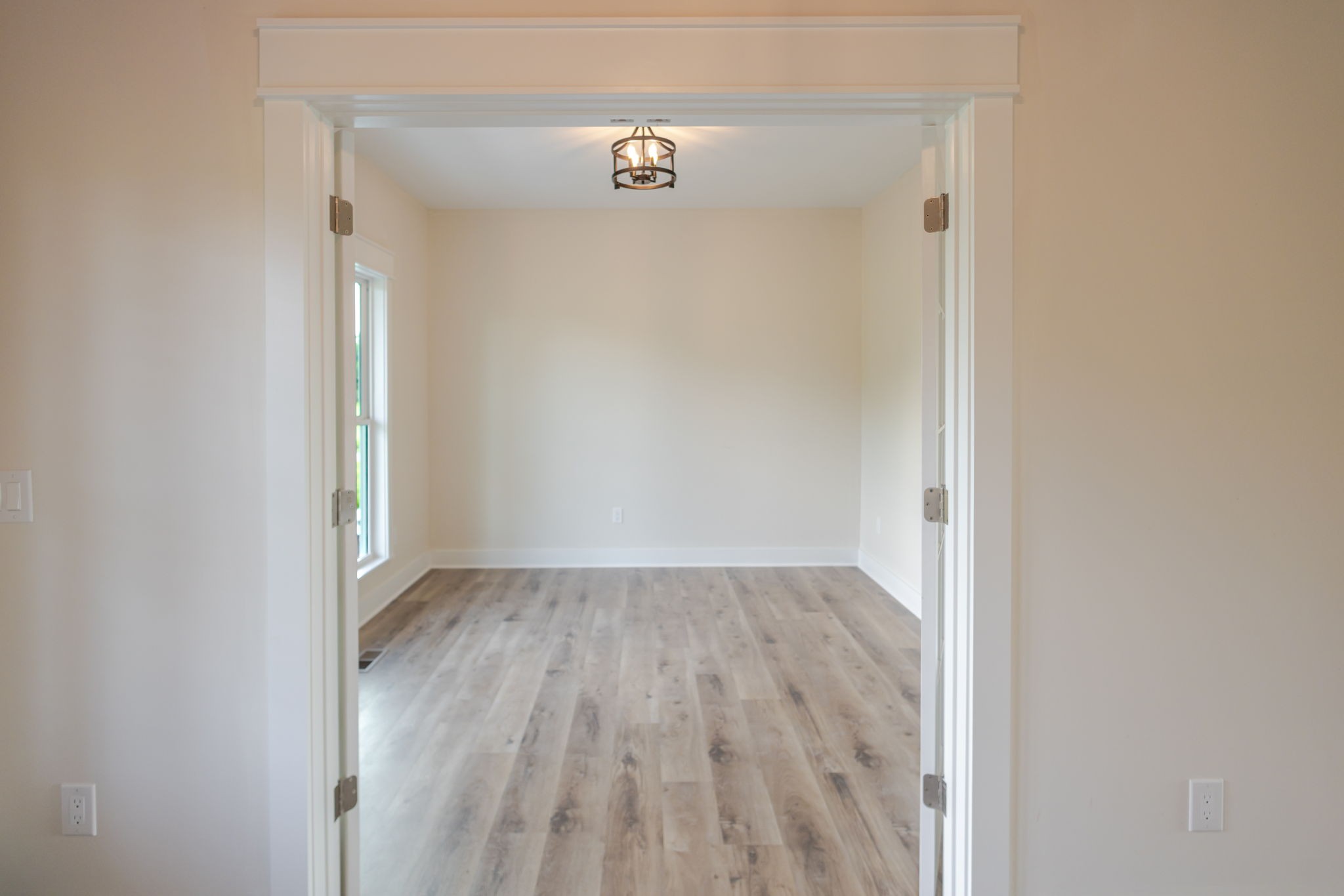 3377 Midland Road
