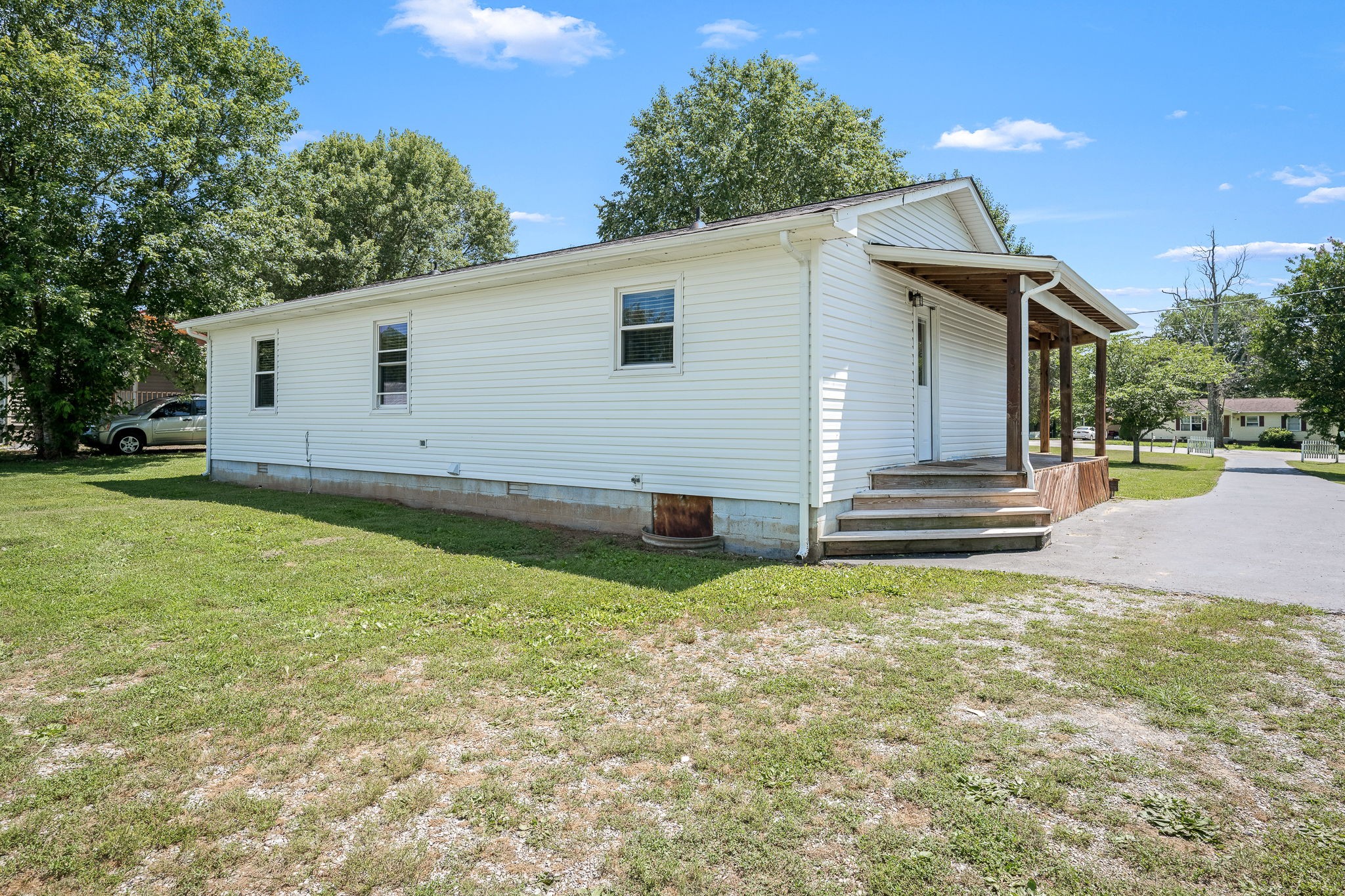636 Warner Bridge Rd