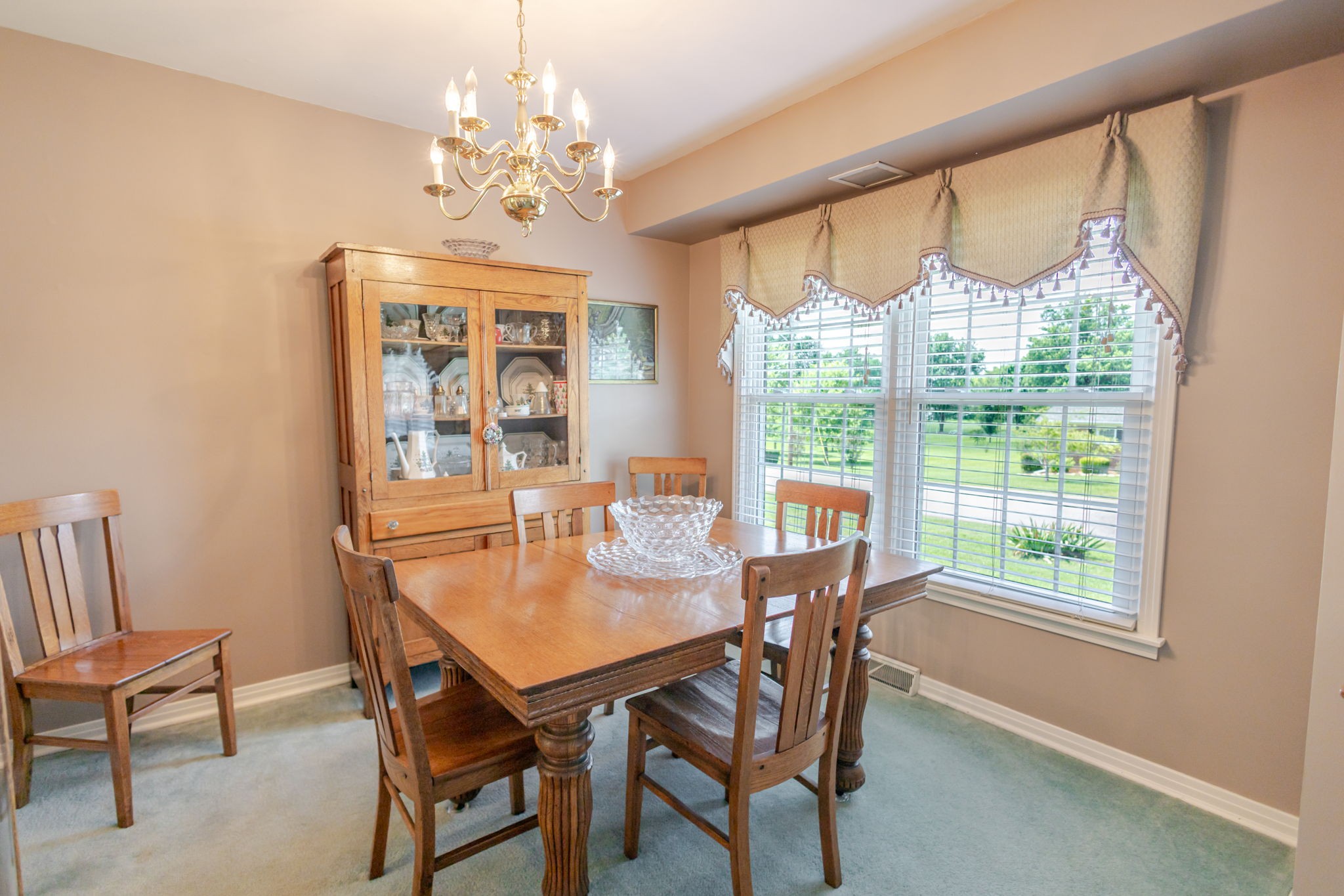 700 Dow Dr