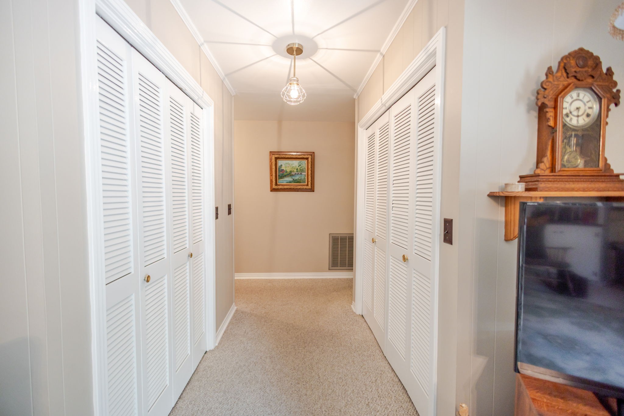 700 Dow Dr