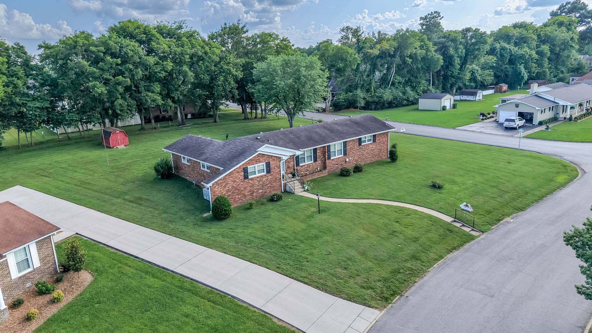 700 Dow Dr