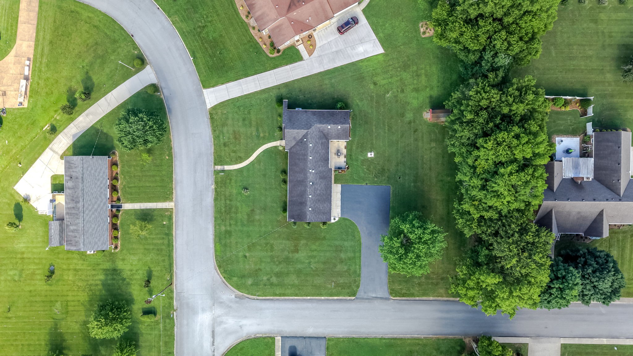 700 Dow Dr