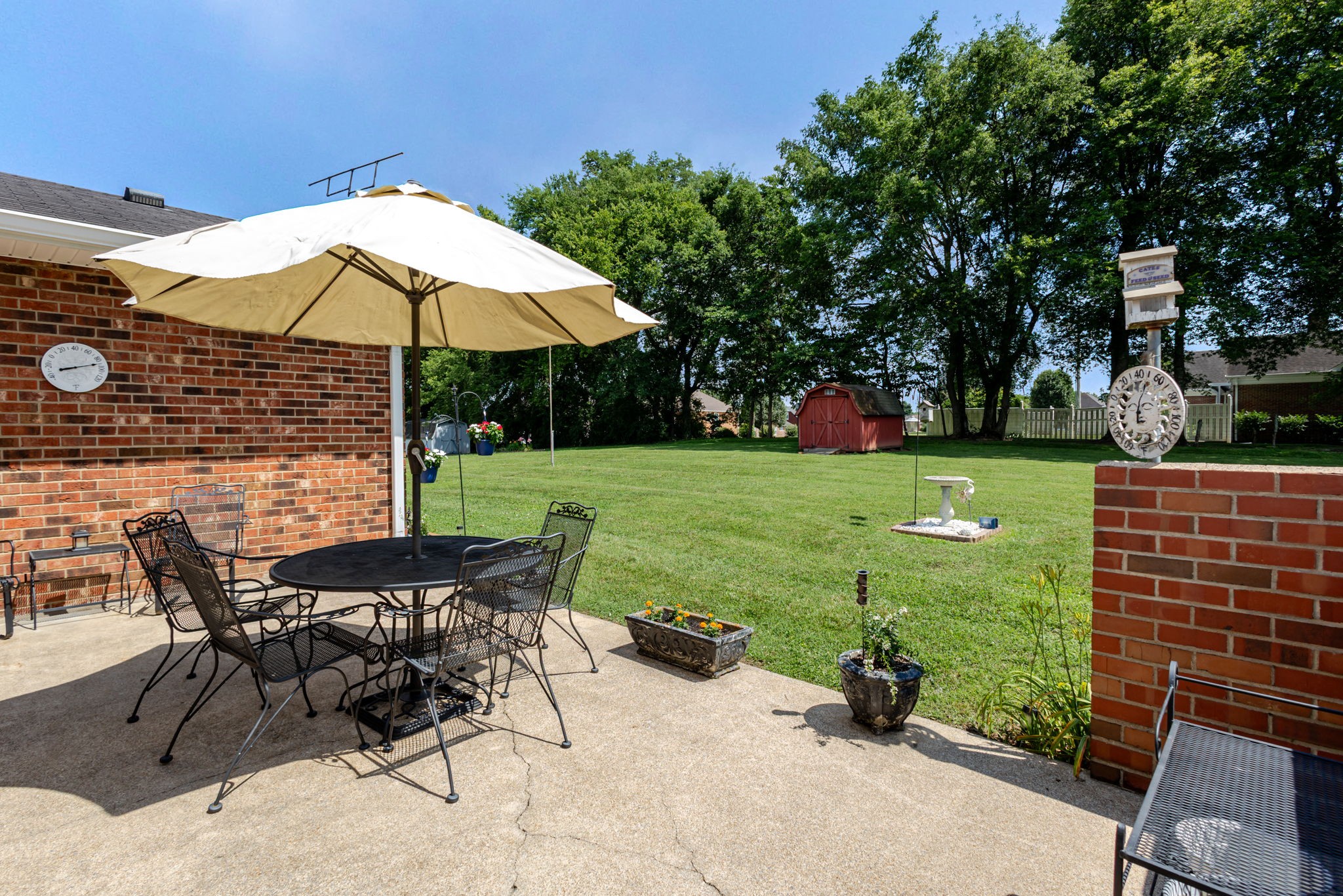 700 Dow Dr