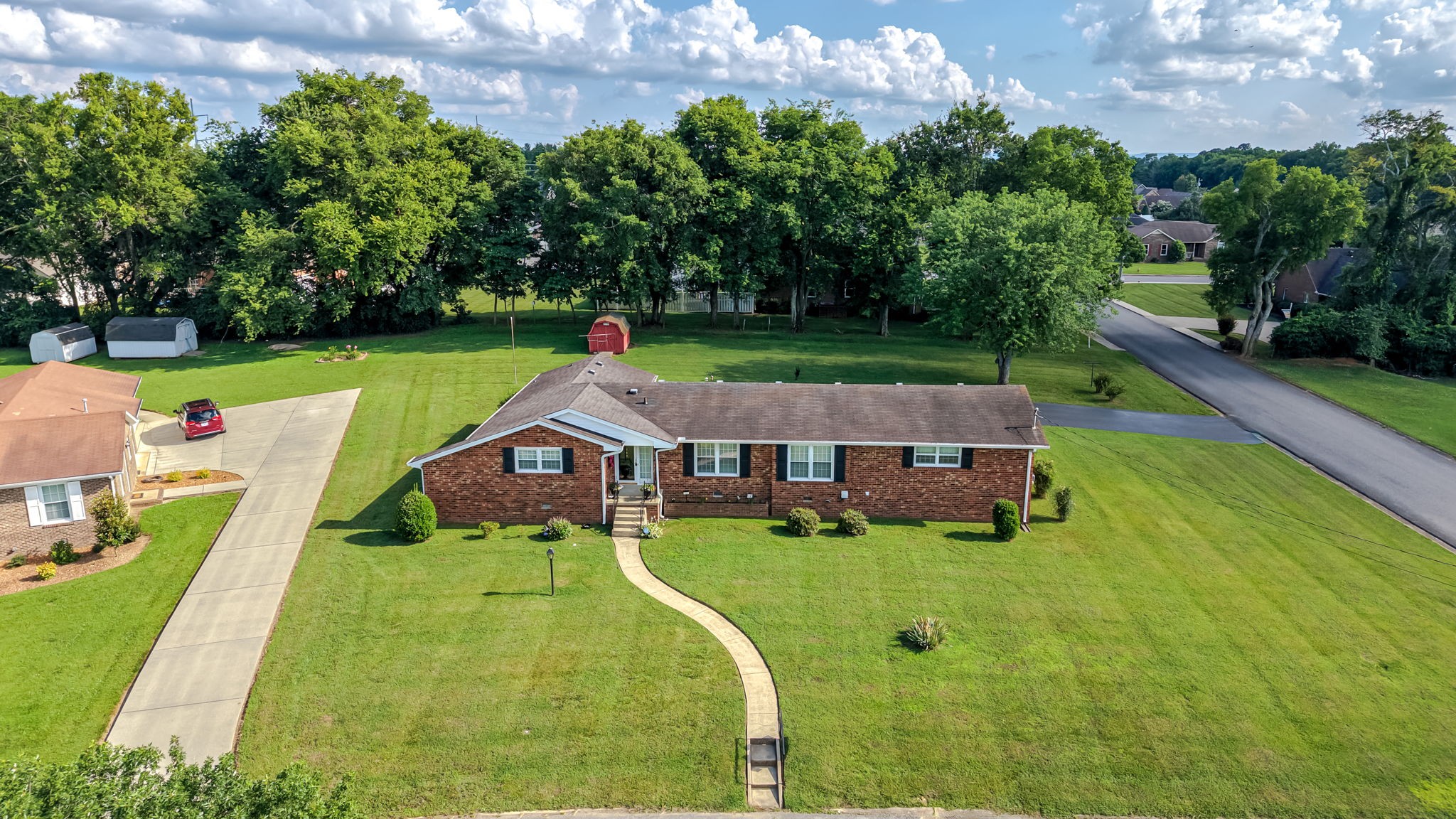 700 Dow Dr