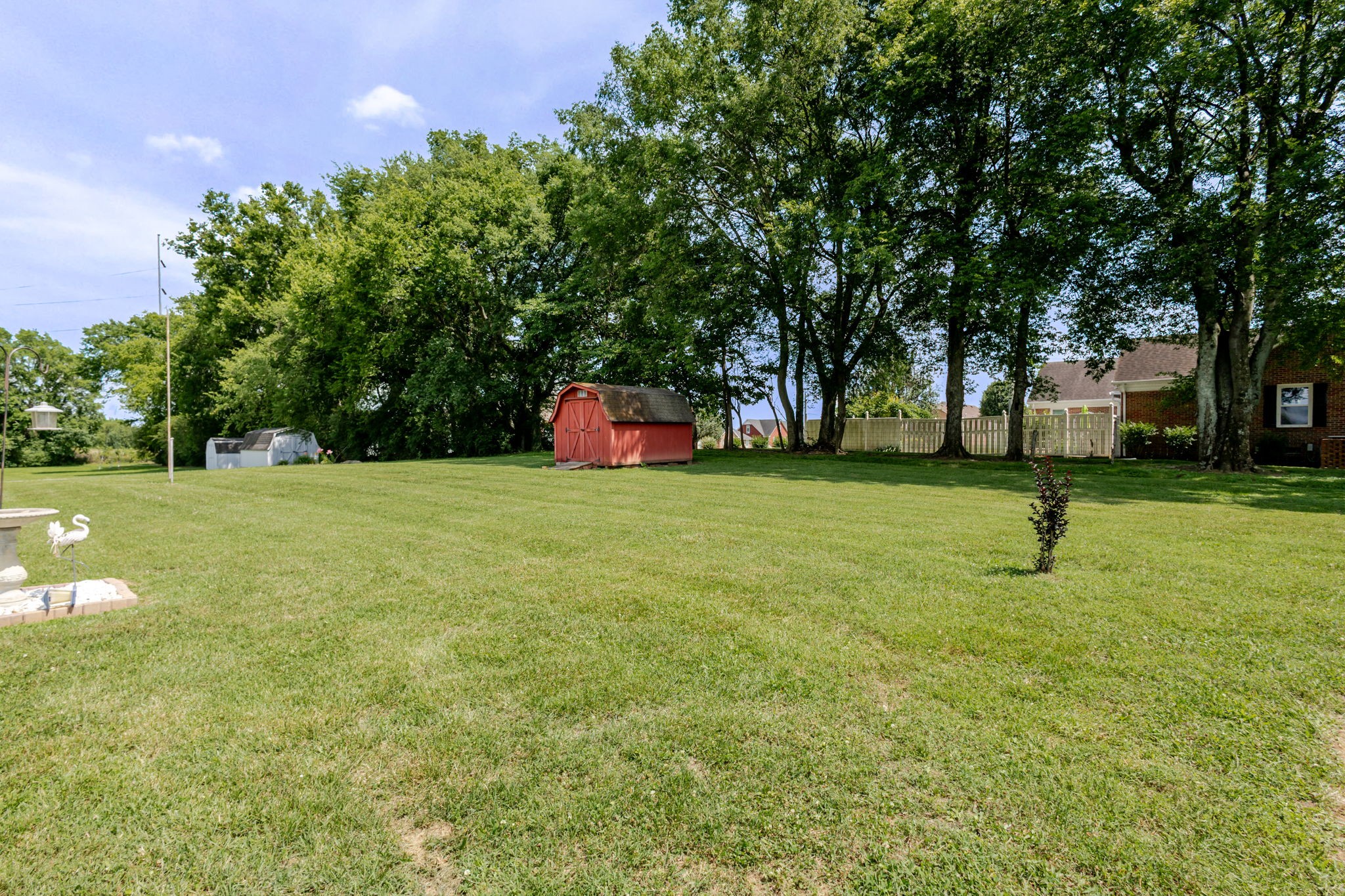 700 Dow Dr