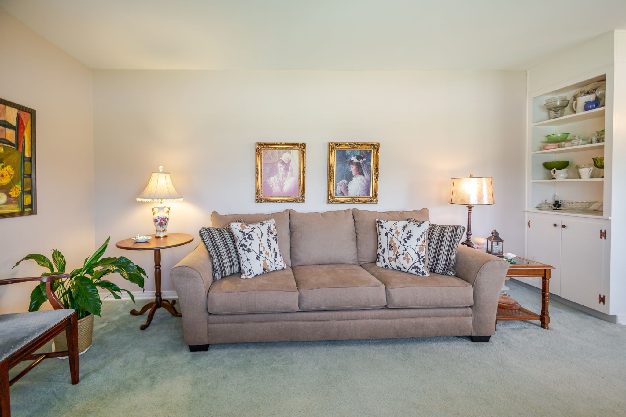 700 Dow Dr