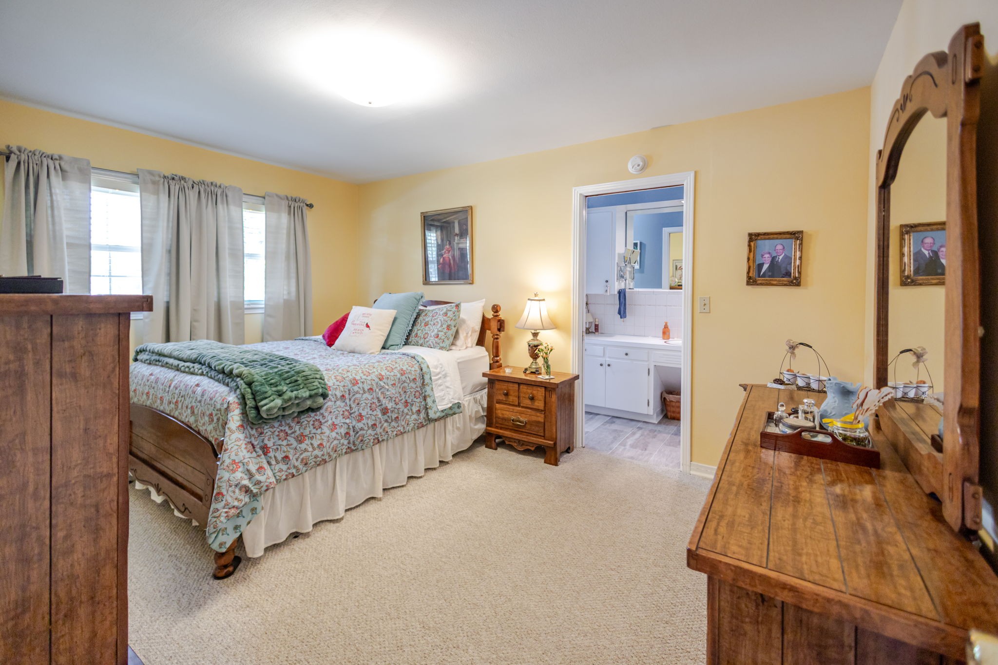 700 Dow Dr