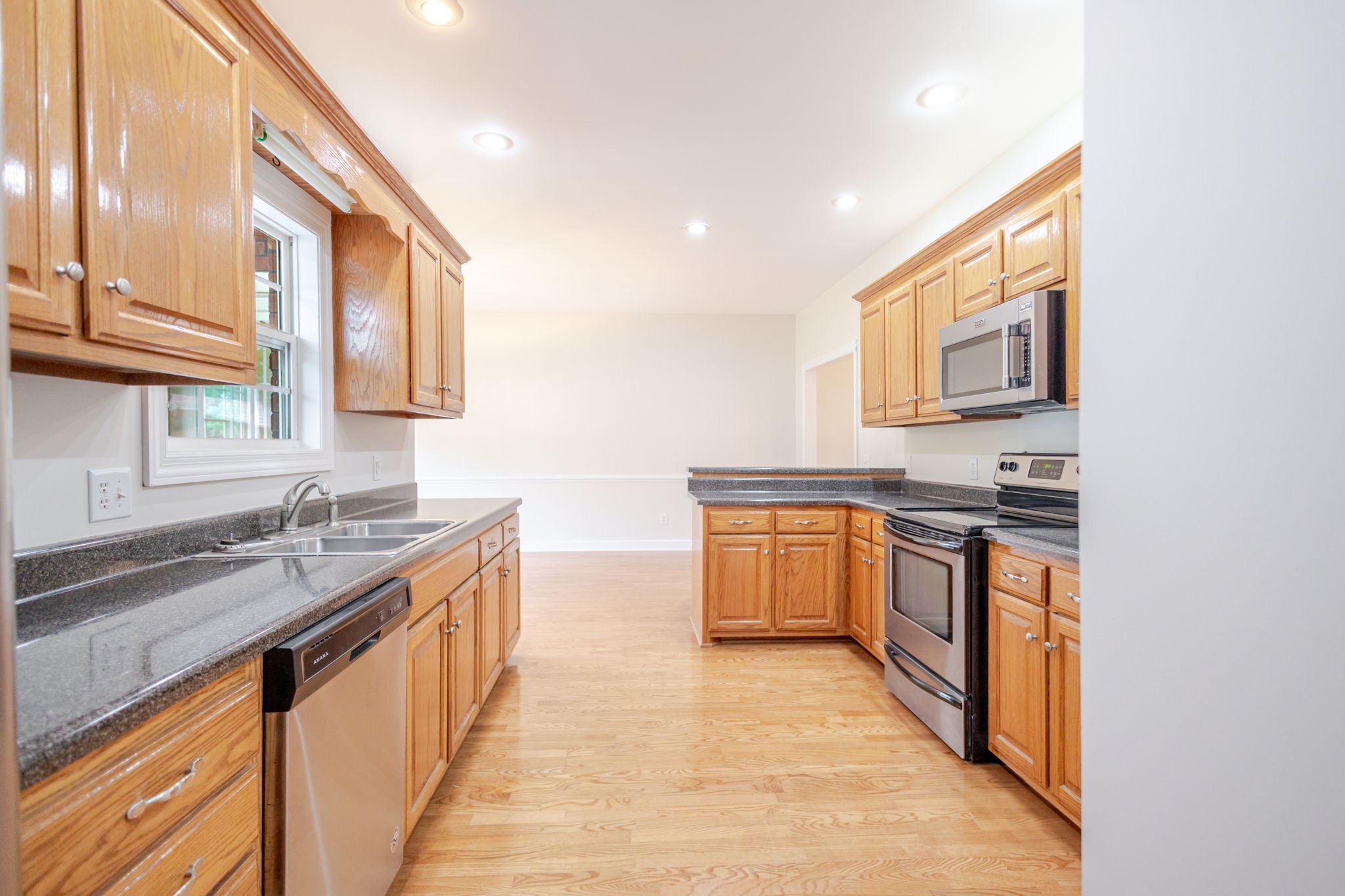 104 Redbud Dr