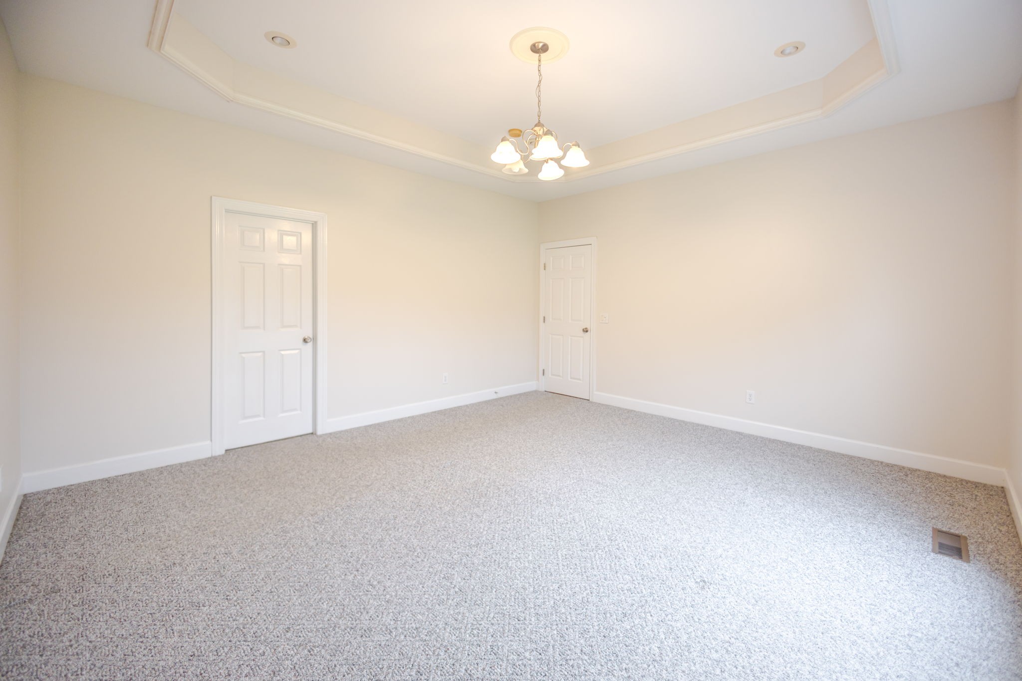 104 Redbud Dr