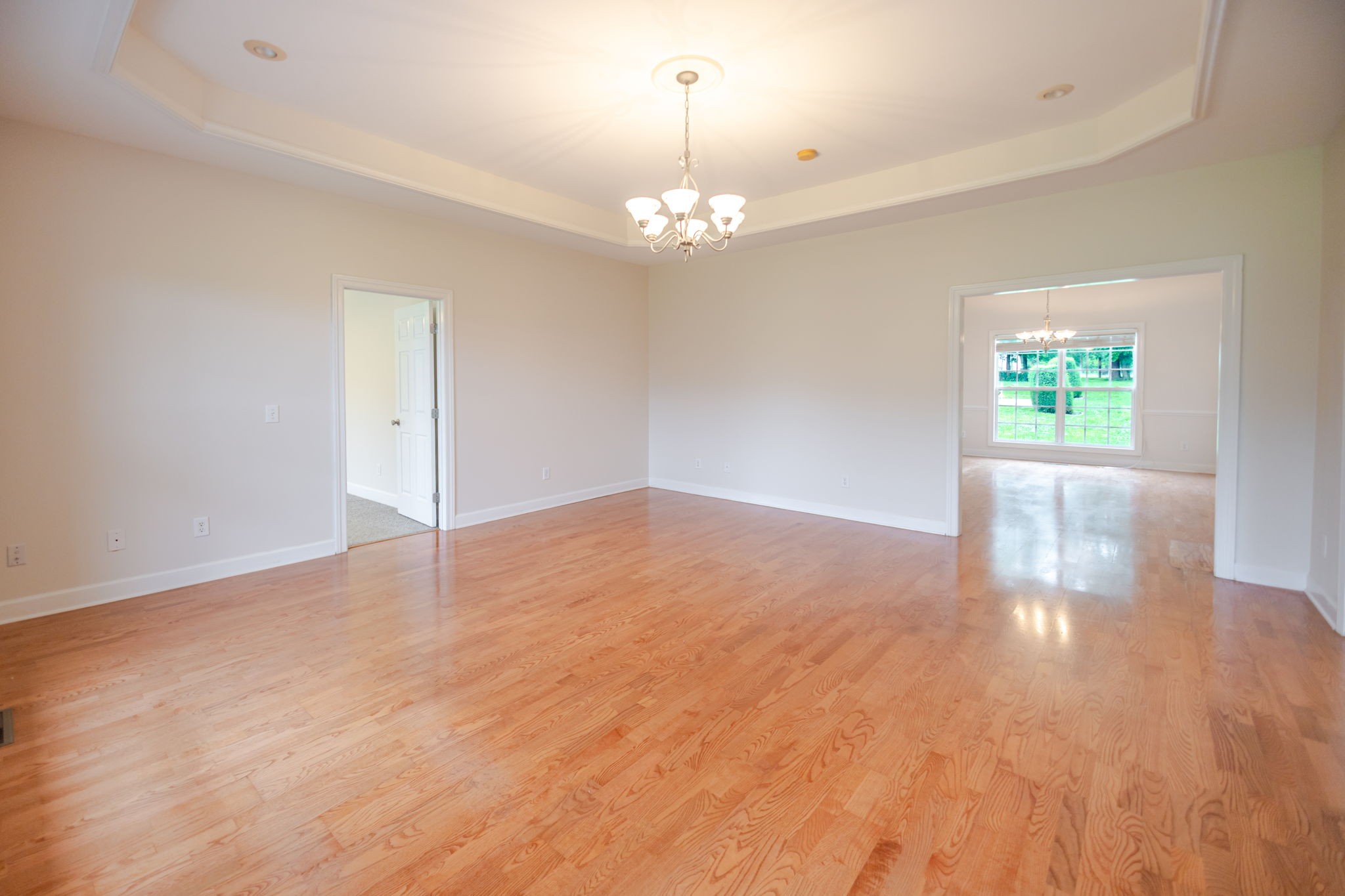 104 Redbud Dr