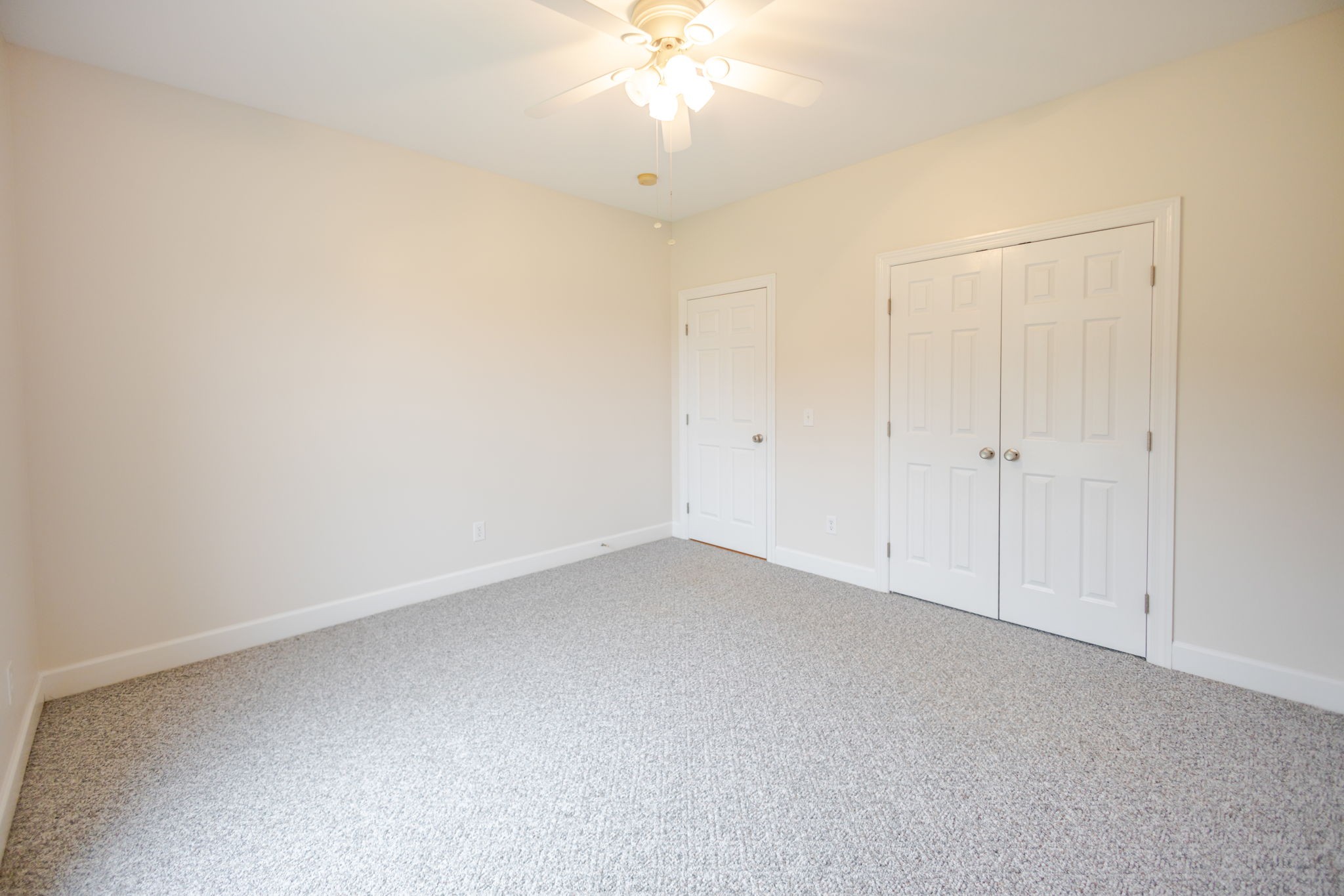 104 Redbud Dr