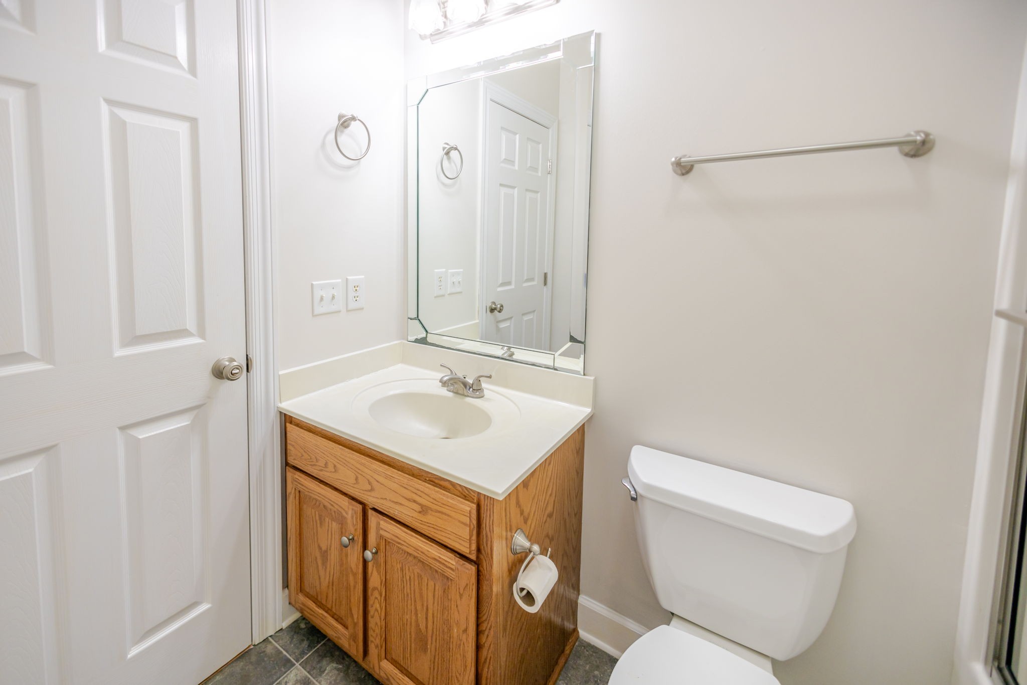 104 Redbud Dr