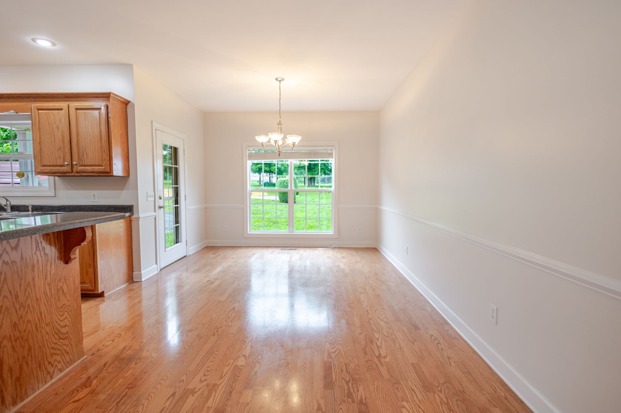 104 Redbud Dr