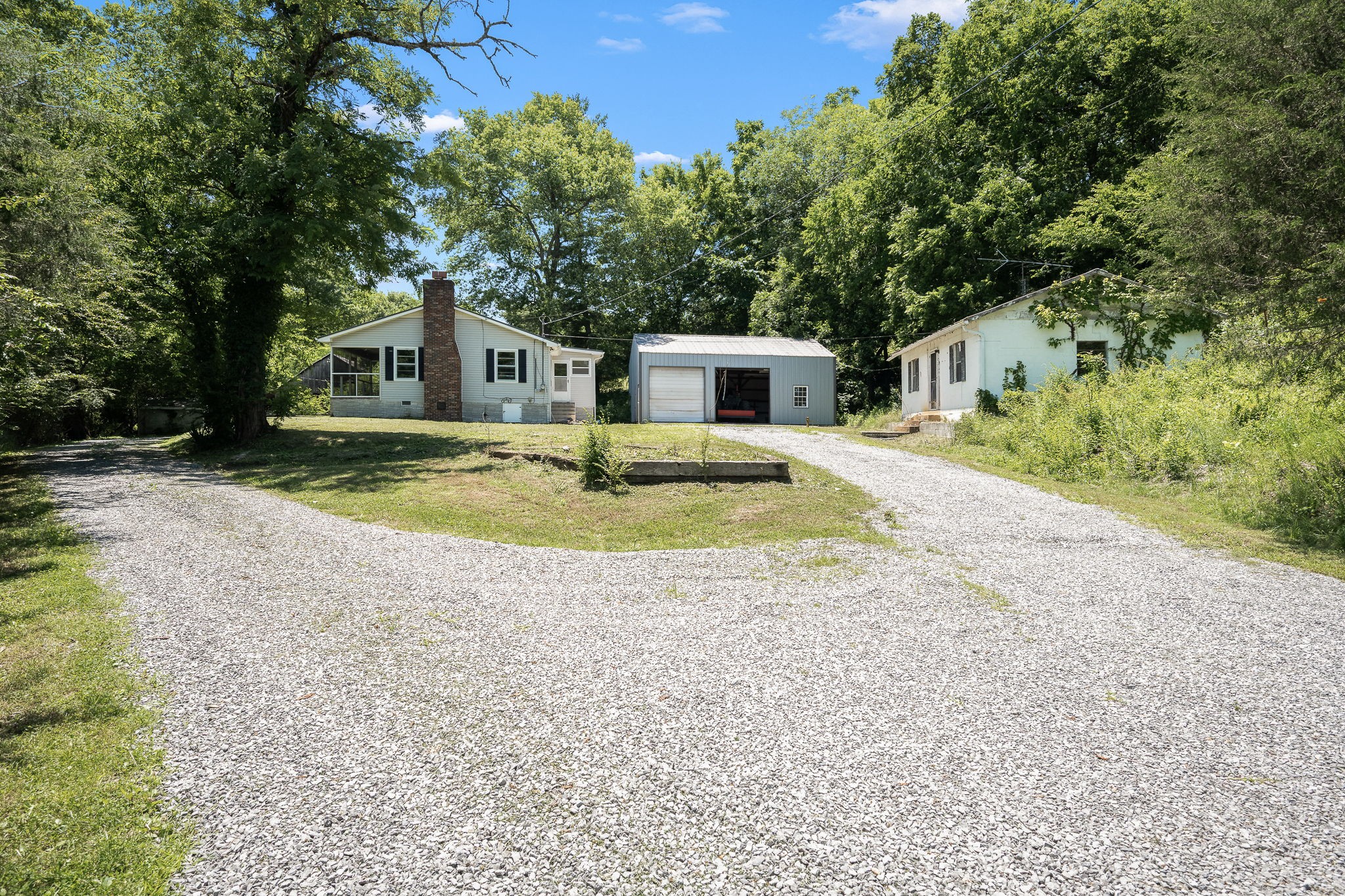 499 Mount Herman Rd