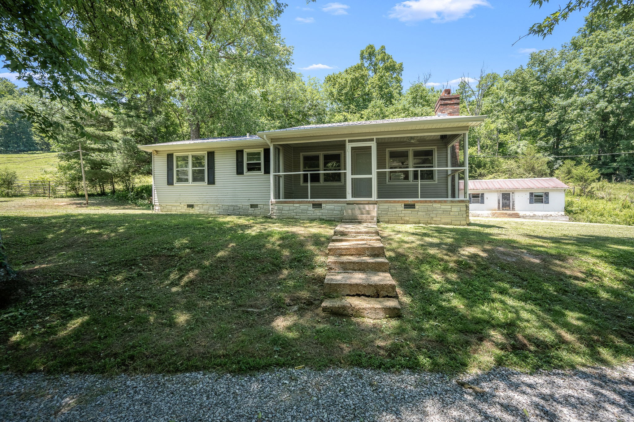 499 Mount Herman Rd