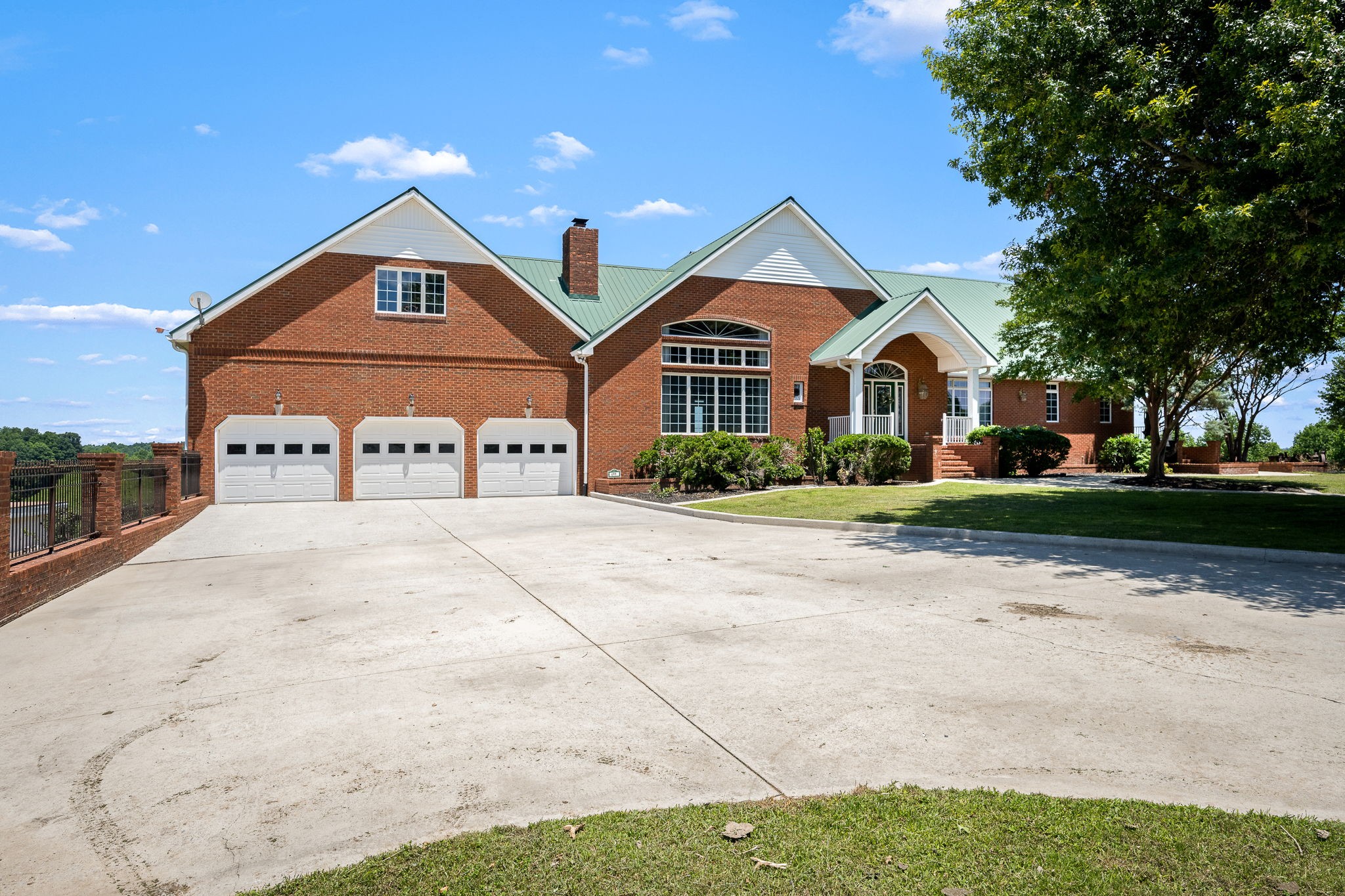 499 Mount Herman Rd