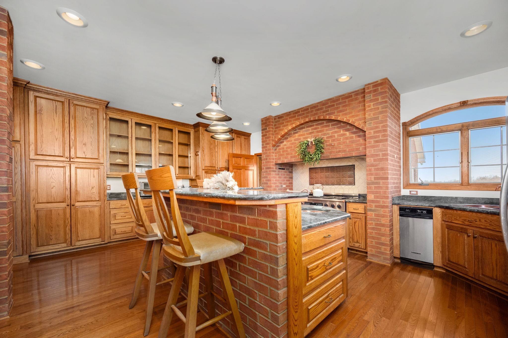 499 Mount Herman Rd