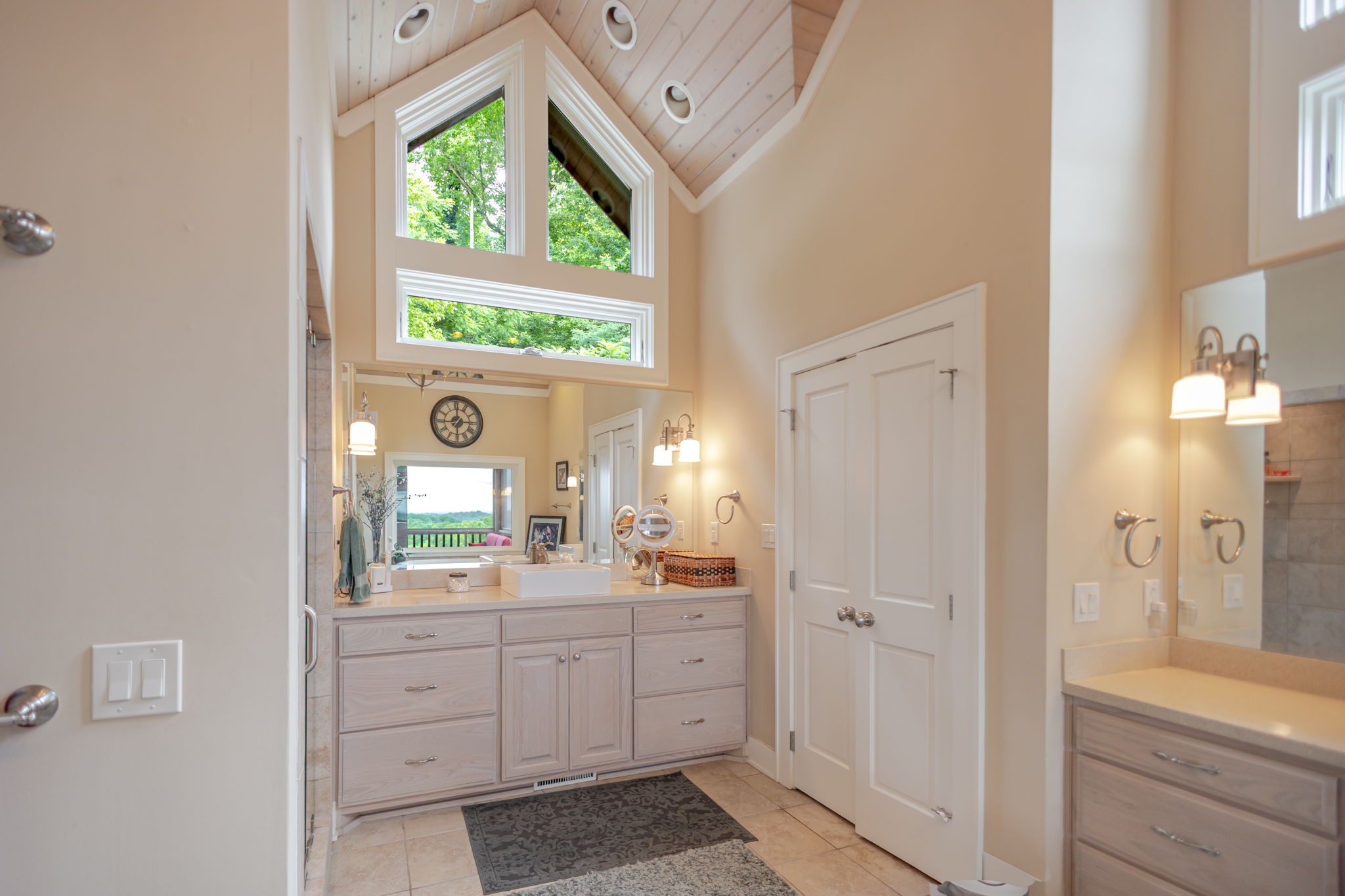 391 Bluestocking Hollow Rd