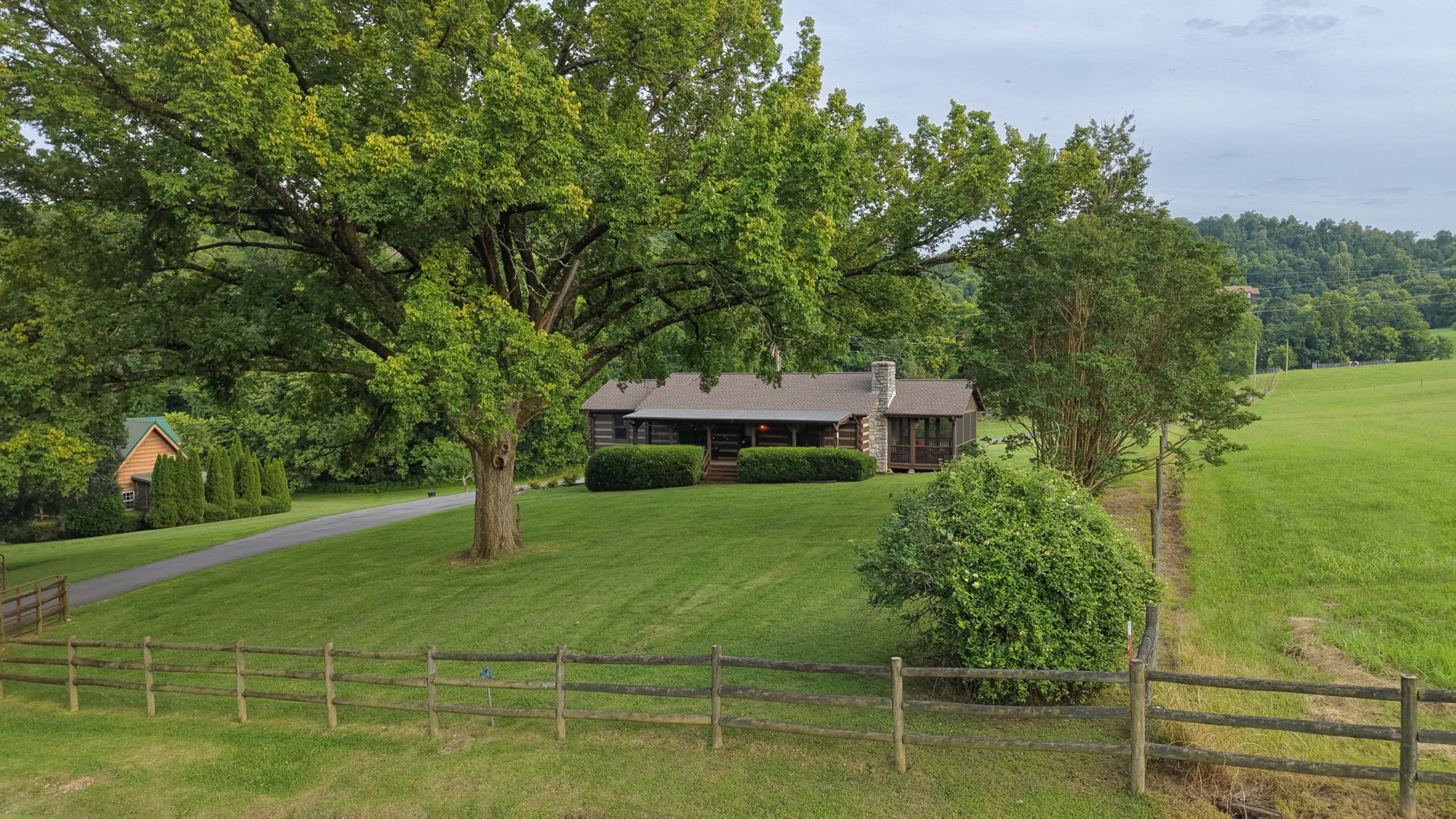 391 Bluestocking Hollow Rd