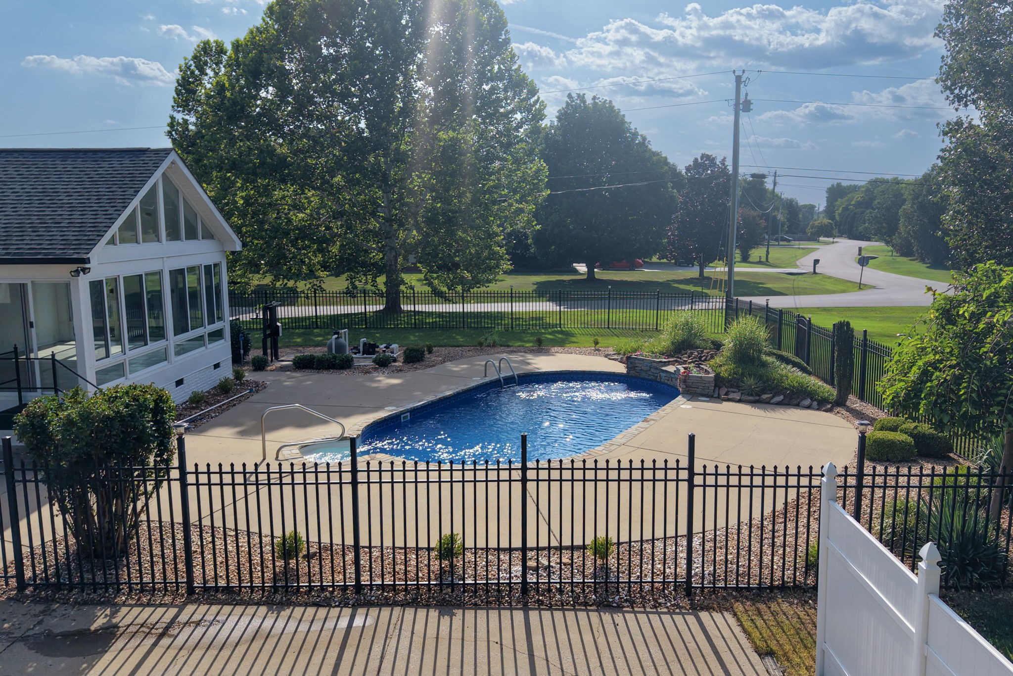 754 Veterans Pkwy